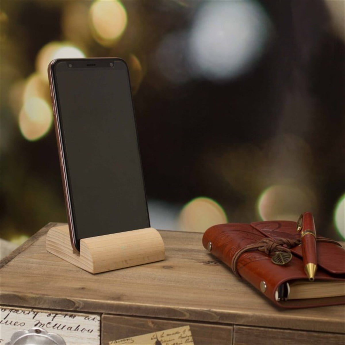 İsme Özel Ahşap Telefon Standı