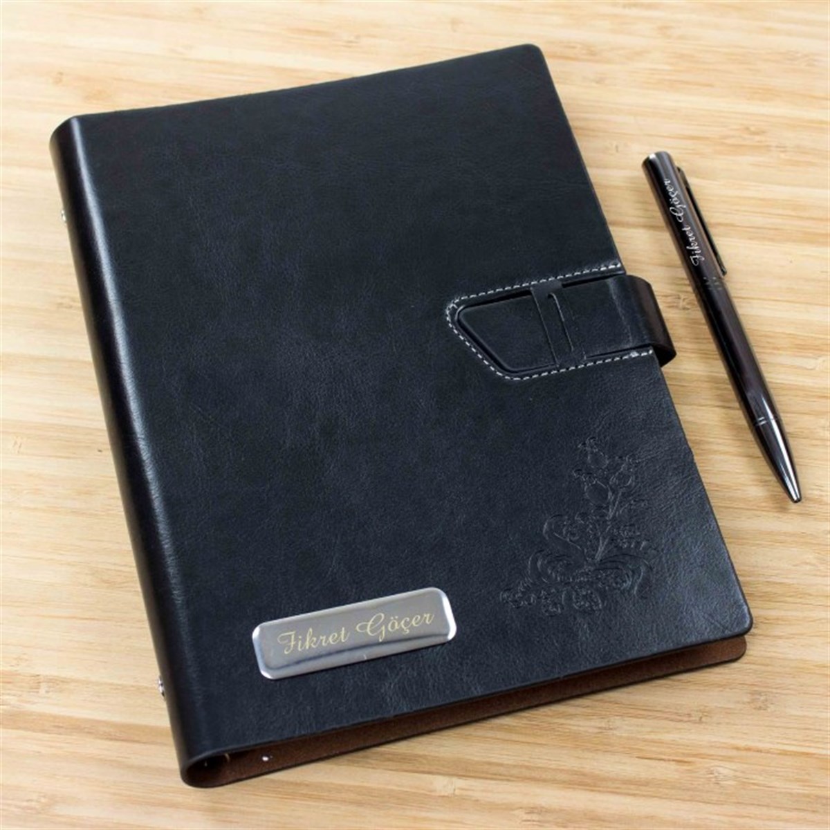 İsme Özel Deri Kapaklı Organizerli Çiçekli Defter ve Kalem Seti