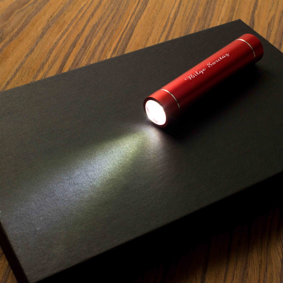 İsme Özel Exclusive Powerbank Defter ve Kalem Seti Kırmızı