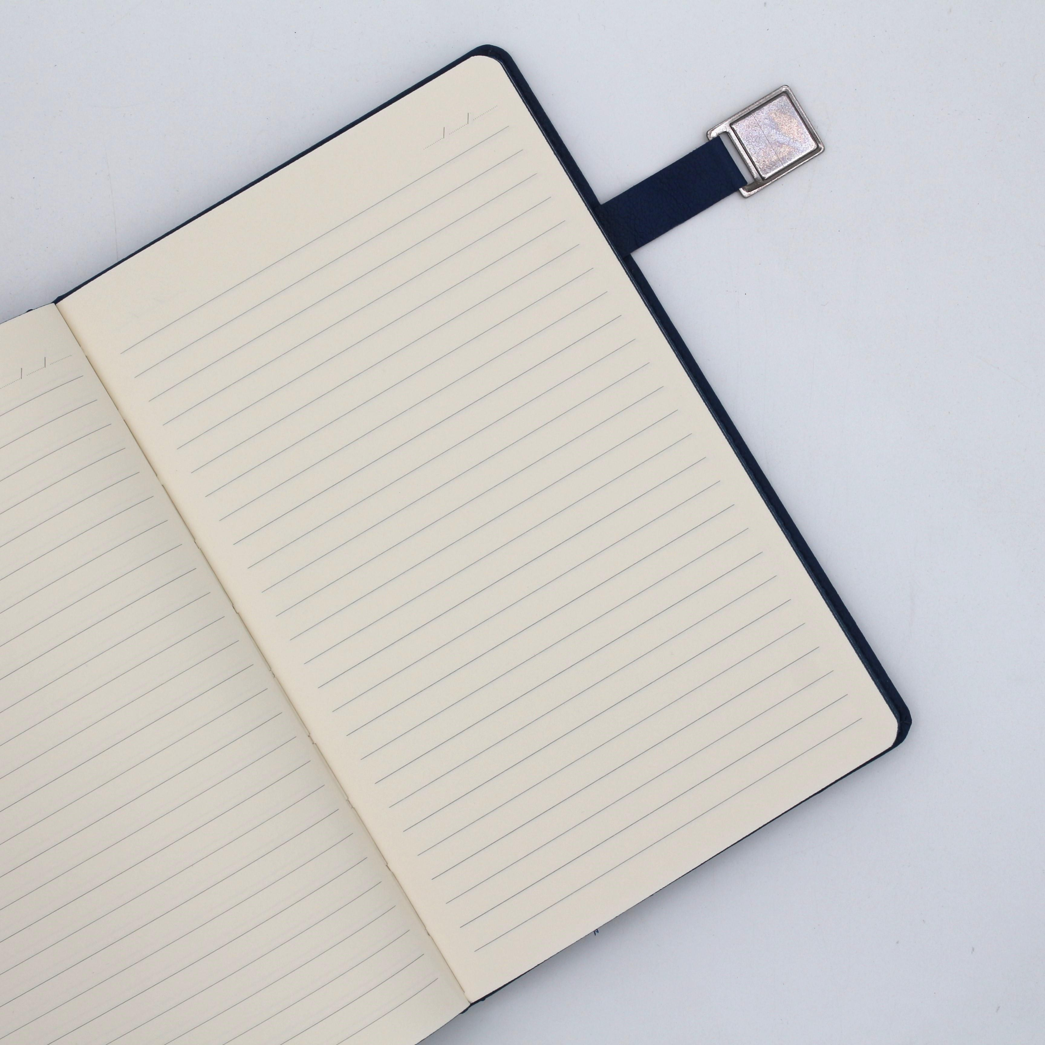 İsme Özel Exlucive Defter ve Roller Kalem Seti Tasarım Kutulu
