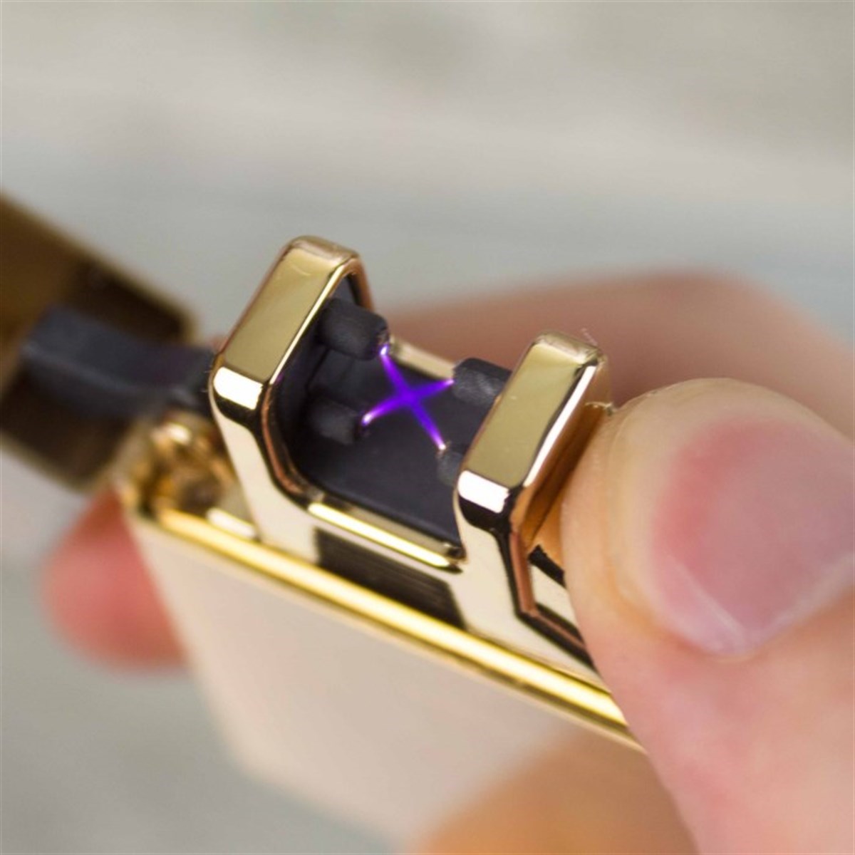 İsme Özel Jobon Metal Desenli Elektirkli Çakmak Usb Şarjlı Gold M3