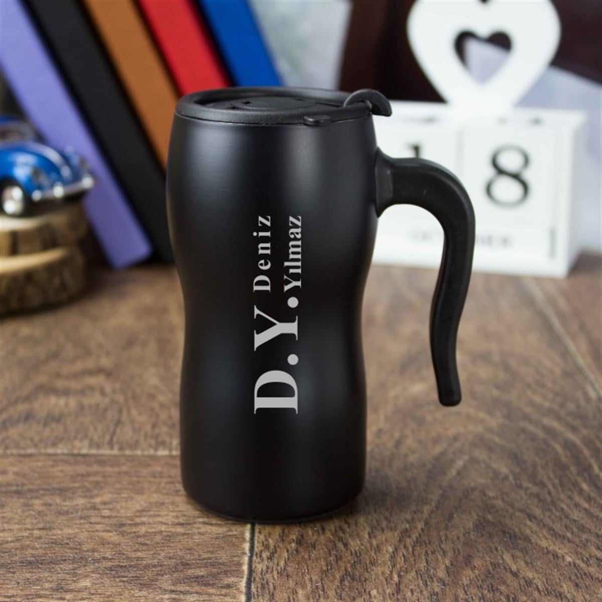 İsme Özel Kulplu Çelik Termos Bardak İnce Belli Mat Siyah 280 ML M3