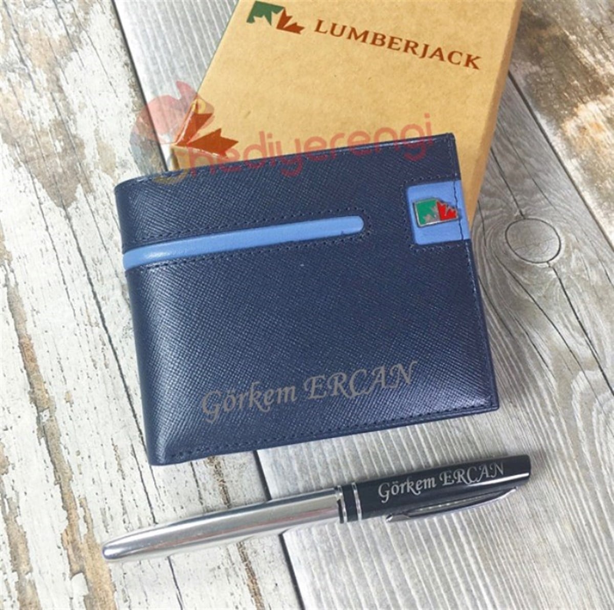 İsme Özel Lumberjack Çuval Baskı Deri Cüzdan Mavi Şeritli (L0029)