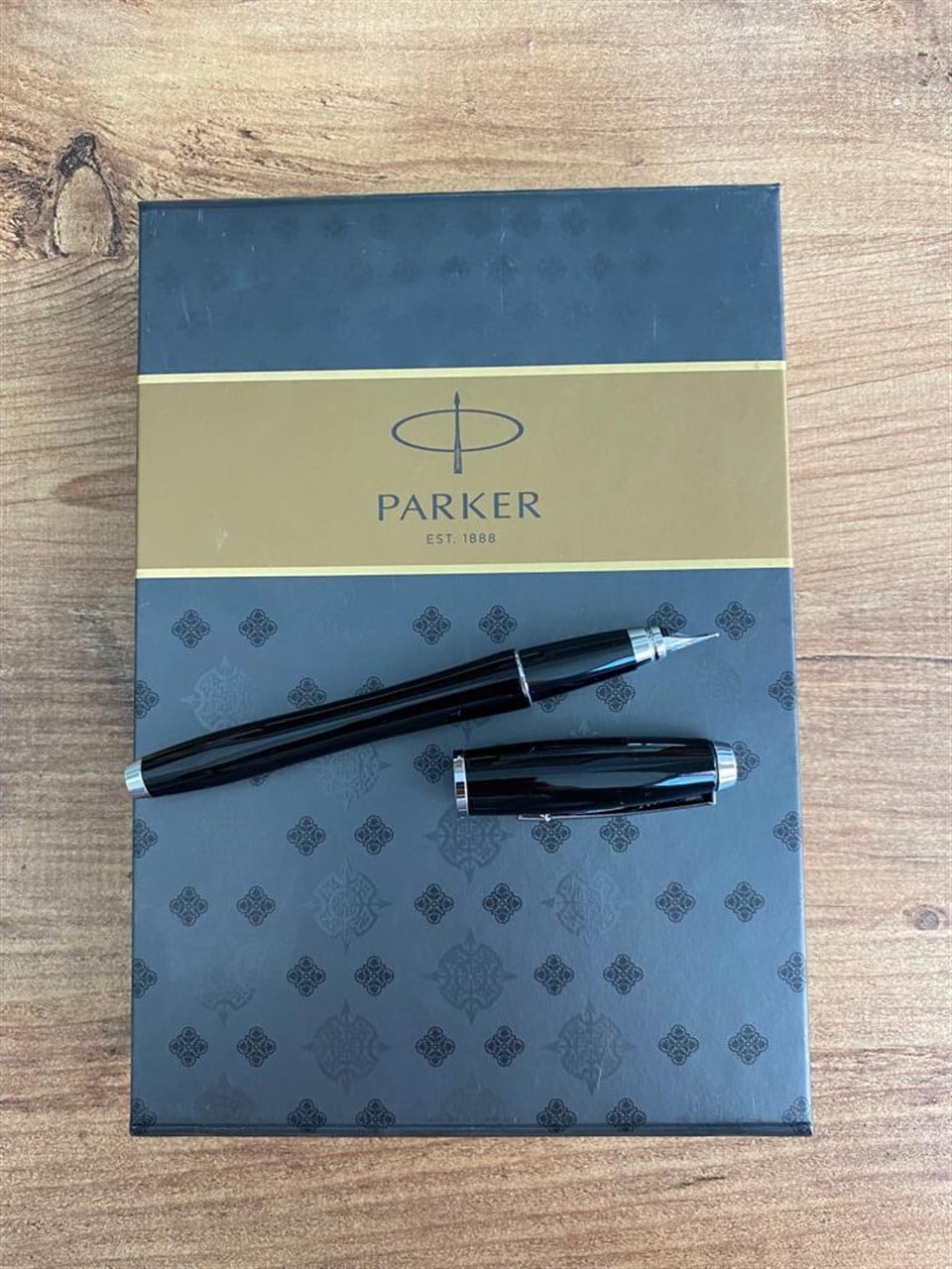 İsme Özel Parker Marka Metal Dolma Kalem Tasarım Kutulu