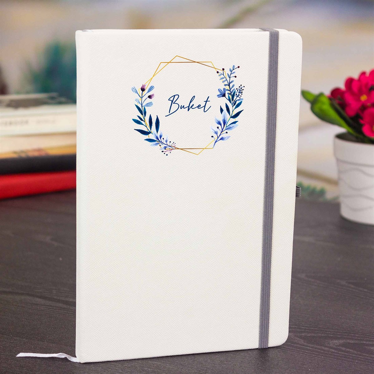İsme Özel Renkli Çiçek Çerçeveli Defter Kupa Bardak Seti