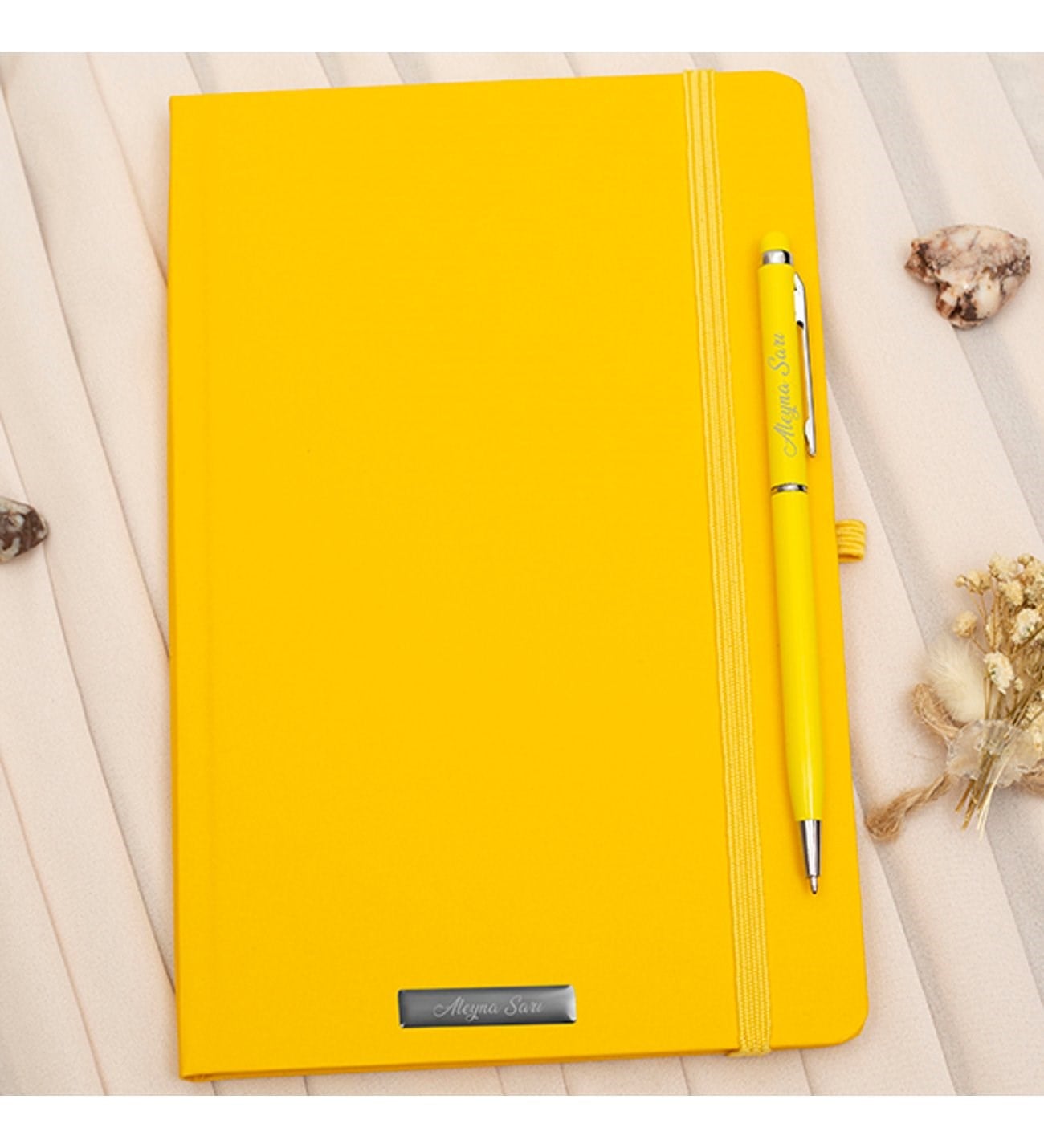İsme Özel Renkli Defter ve Kalem Seti - Renk Seçenekli