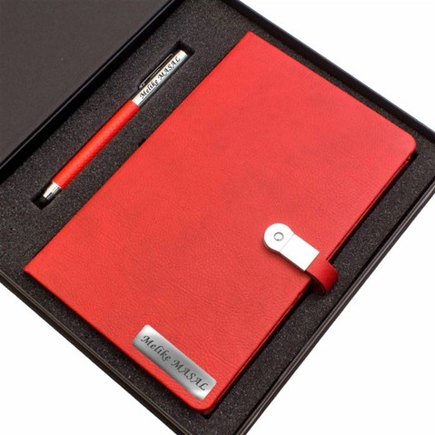 İsme Özel Usb'li Defter ve Lüx Roller Kalem Seti Tasarım Kutulu