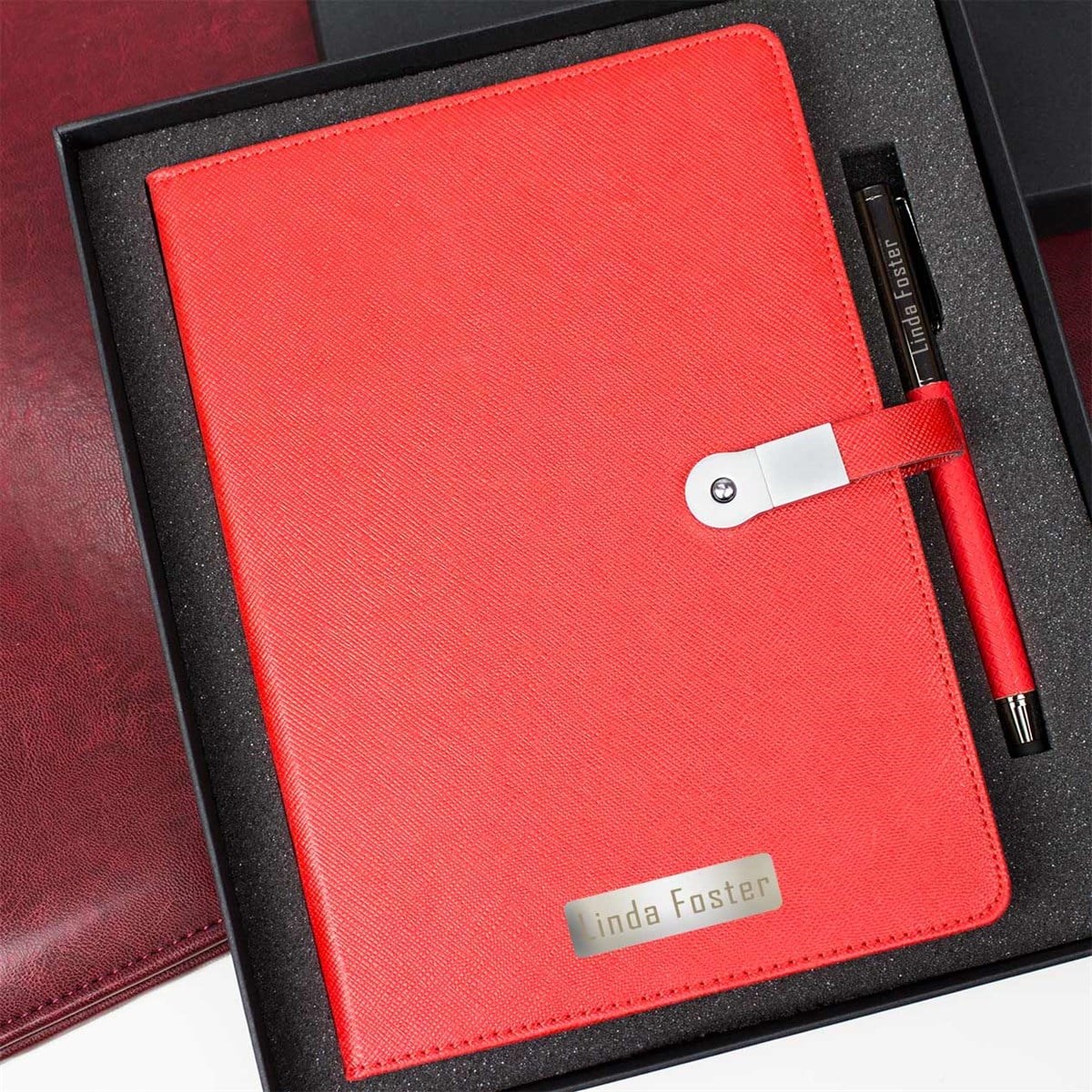 İsme Özel Usb'li Defter ve Lüx Roller Kalem Seti Tasarım Kutulu