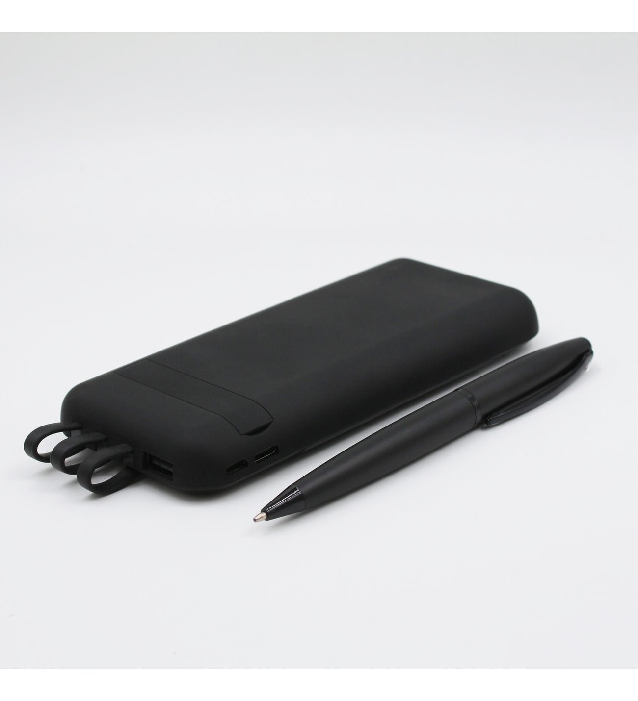 İsme Özel Vantuzlu Powerbank ve Tükenmez Kalem Seti Hediye Kutulu