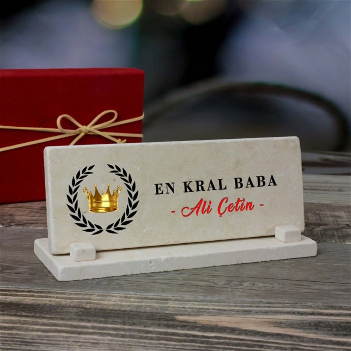 Kişiye Özel Baskılı Masaüstü Dikdörtgen İsimlik - En Kral Baba