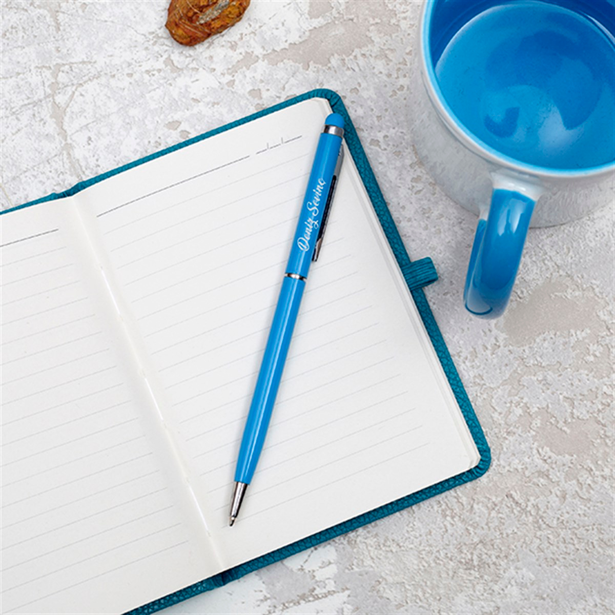 Kişiye Özel Defter Kupa ve Kalem Seti Hediye Kutusu - I Love You Temalı
