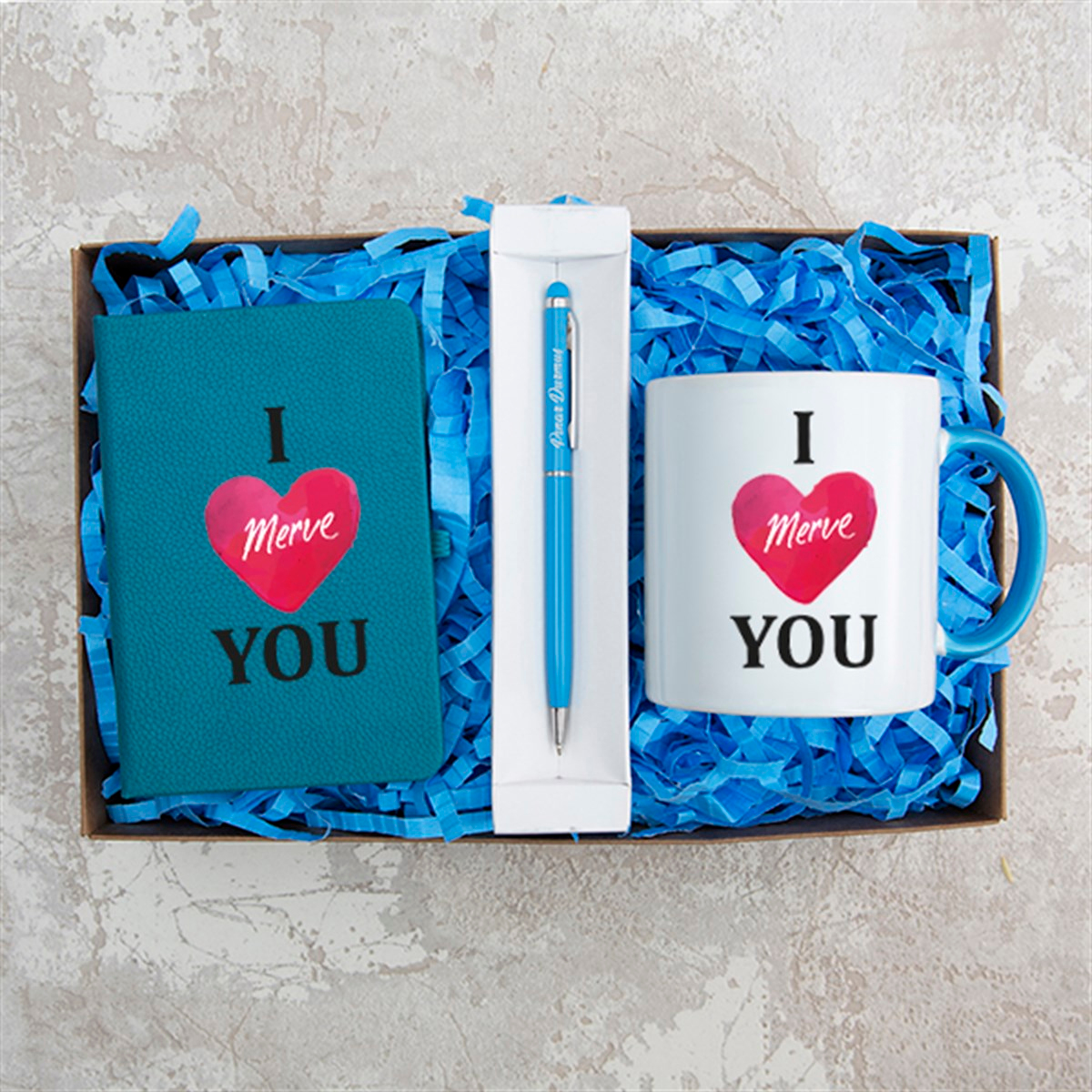 Kişiye Özel Defter Kupa ve Kalem Seti Hediye Kutusu - I Love You Temalı