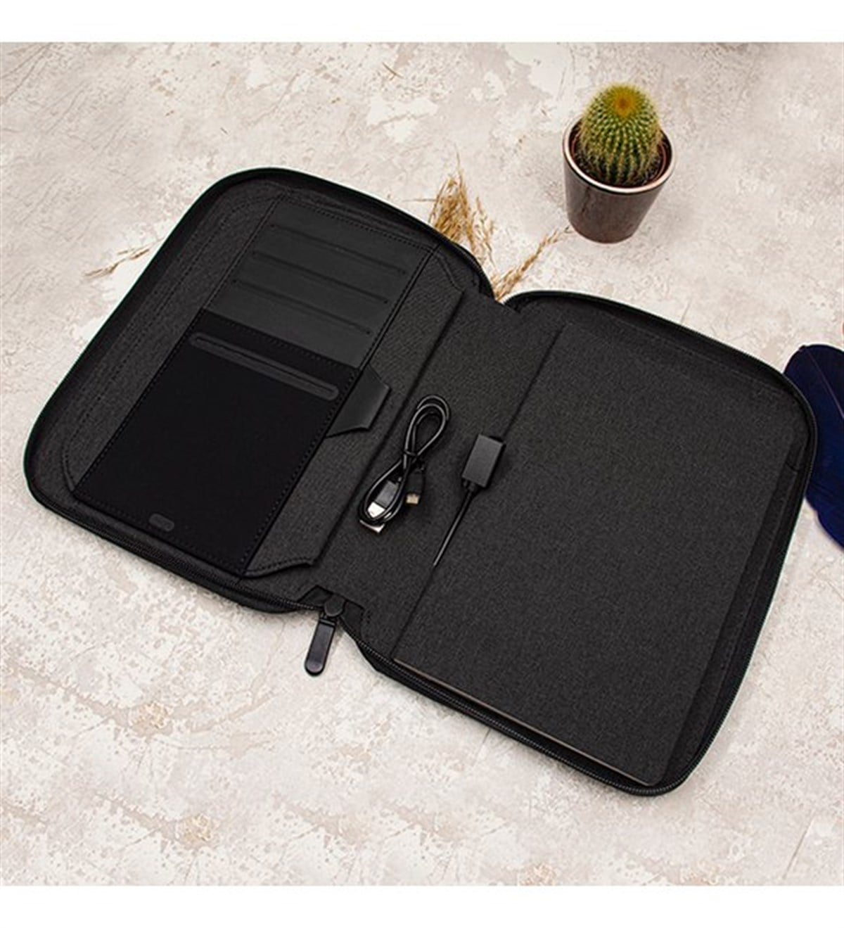 Kişiye Özel Exclucive Çantalı ve Powerbank Özellikli ve Wireless'li Organizer