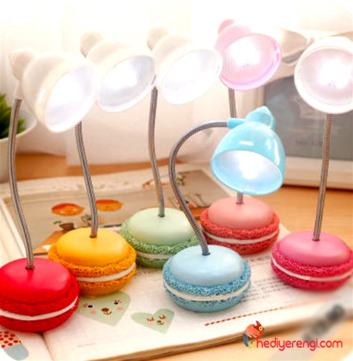 Makaron Tasarımlı Mini Masa Lambası
