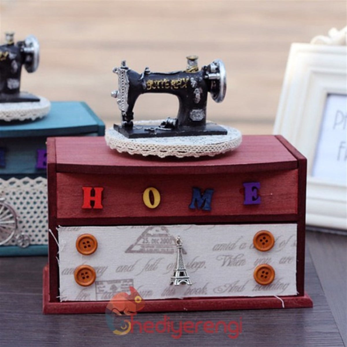 Nostaljik Dikiş Makinesi Figürlü Home Temalı Ahşap Dekoratif Kutu