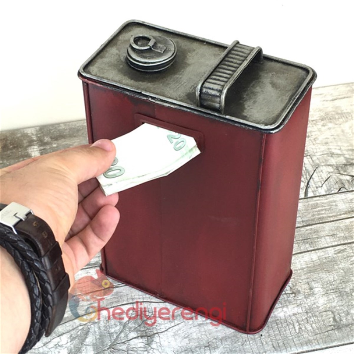 Nostaljik Metal Gasoline Benzin Deposu Kumbara Kırmızı