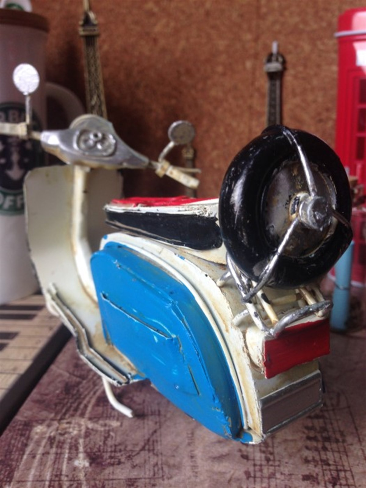 Nostaljik Metal Scooter