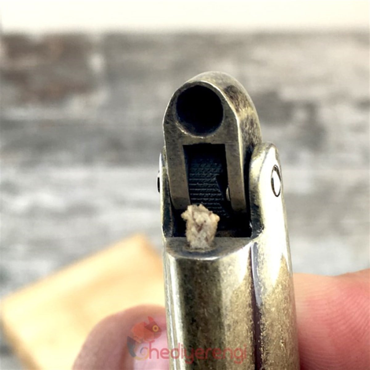 Promise Benzinli Retro Metal Çakmak Gold BCZ704