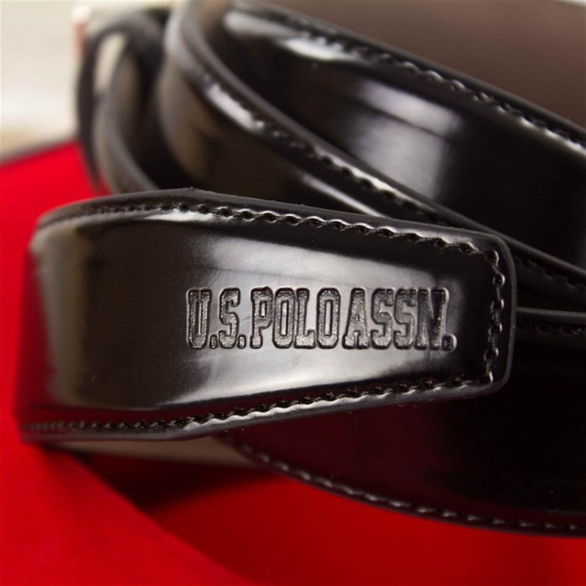 U. S. Polo Assn. Deri Kartlık ve İsme Özel Kemer Seti PLCUZ7662