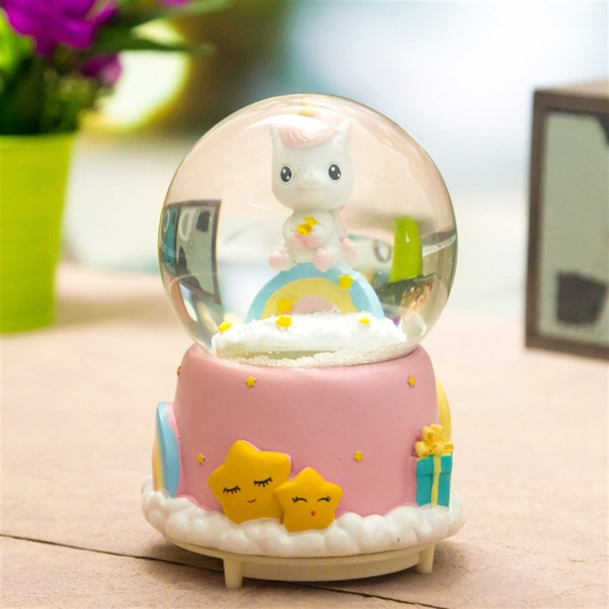 Unicorn Temalı Işıklı Kar Küresi ve Müzik Kutusu Püskürtmeli Büyük Boy M1