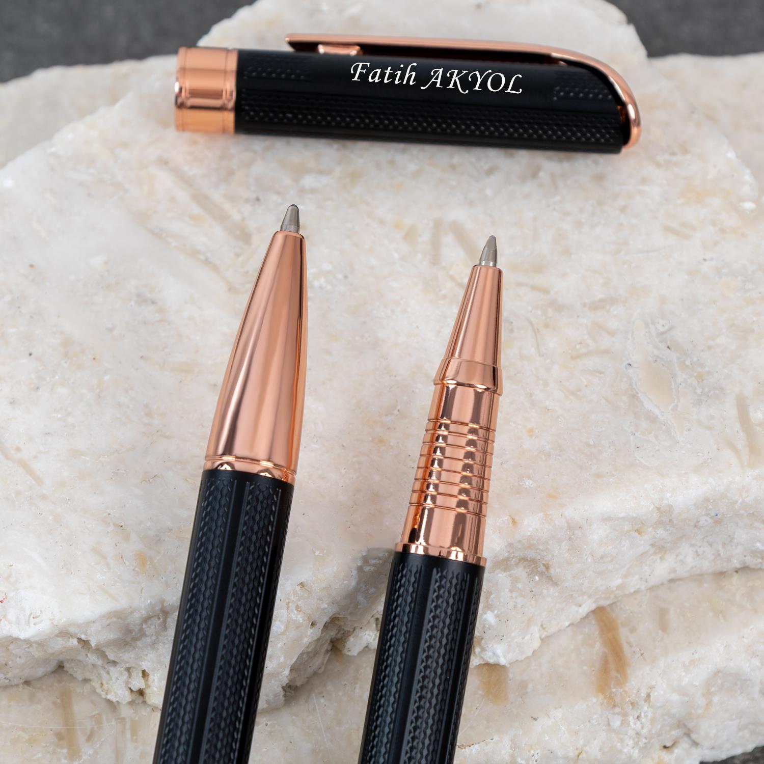 Vogven Marka İsme Özel Premium Siyah-Bakır Roller ve Tükenmez Kalem Seti