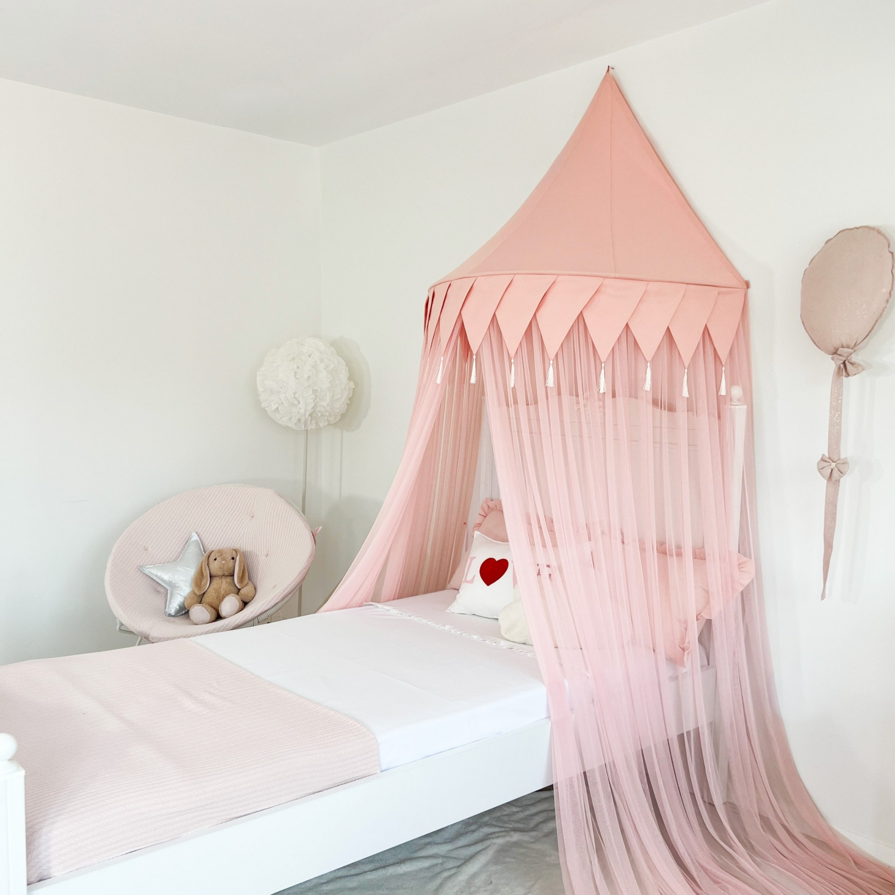 DUVAR TENTESİ - BAYRAKLI - PEMBE PEMBE