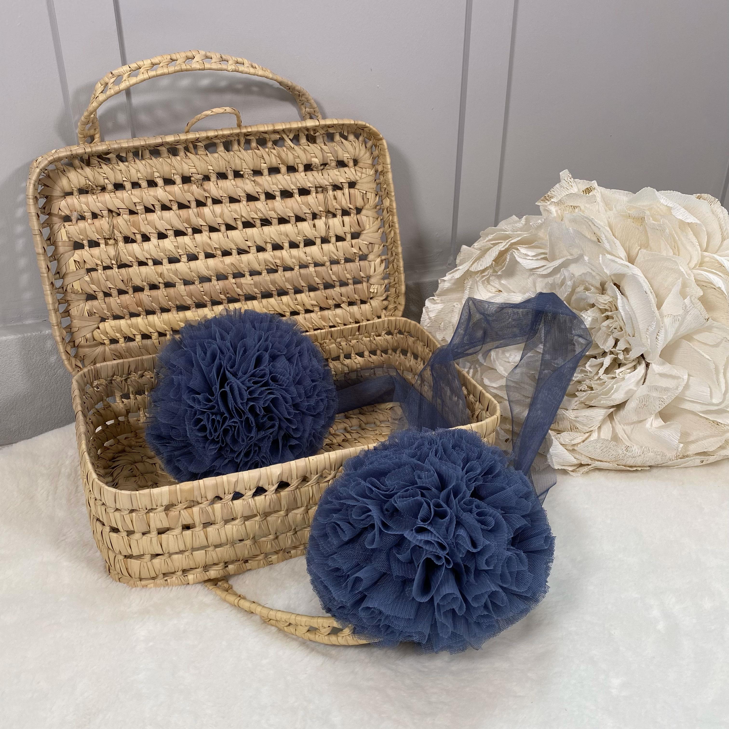 GLAUCOUS BLUE TWIN PONPON