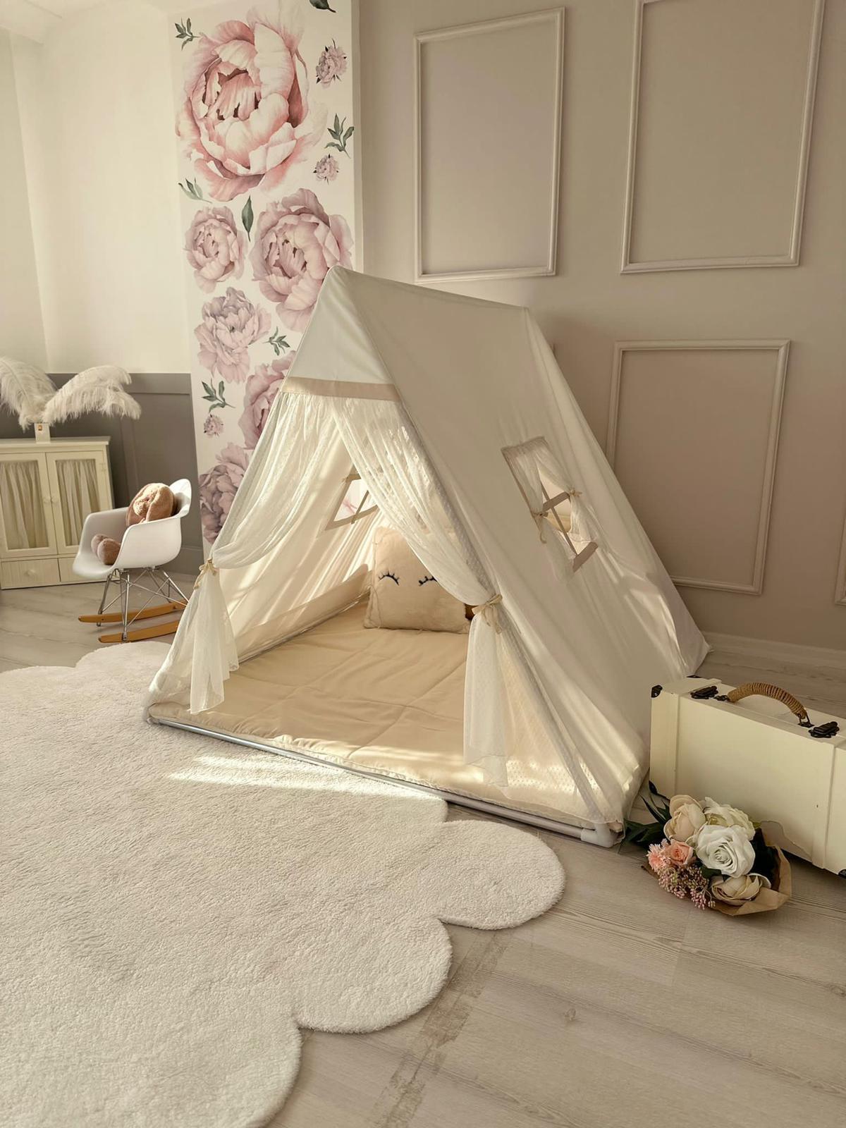 KAMP ÇADIRI BEYAZ TÜL PERDELİ