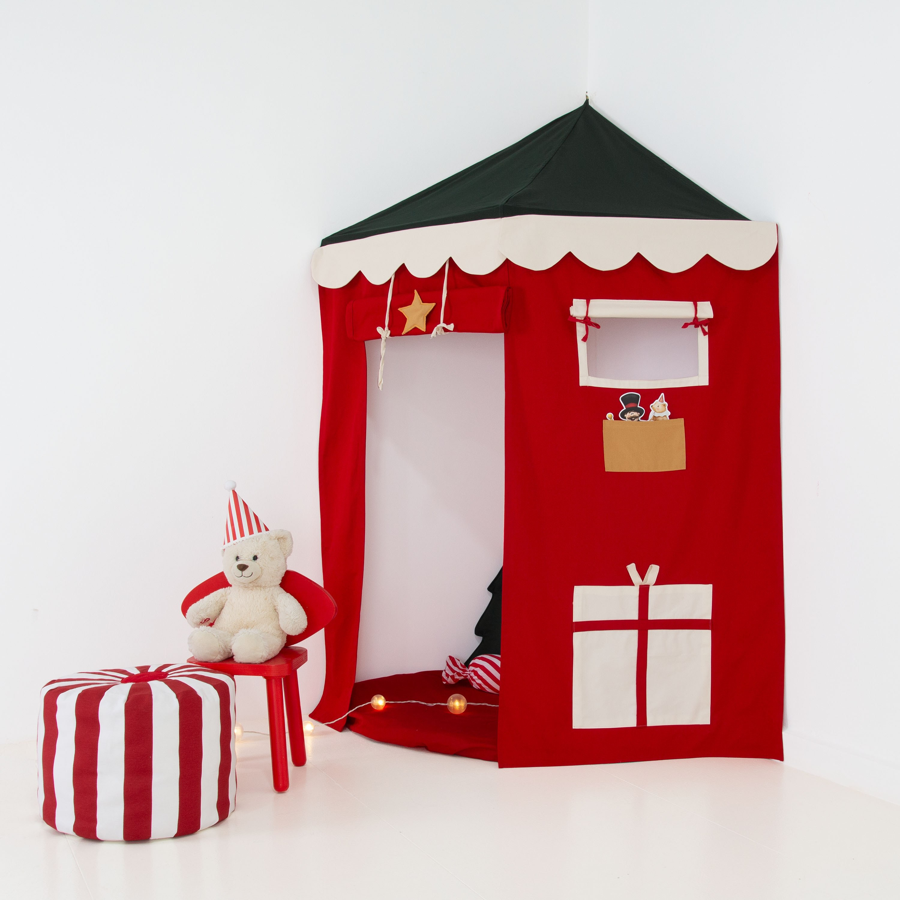 KÖŞE TENTE - KAPILI CHRISTMAS