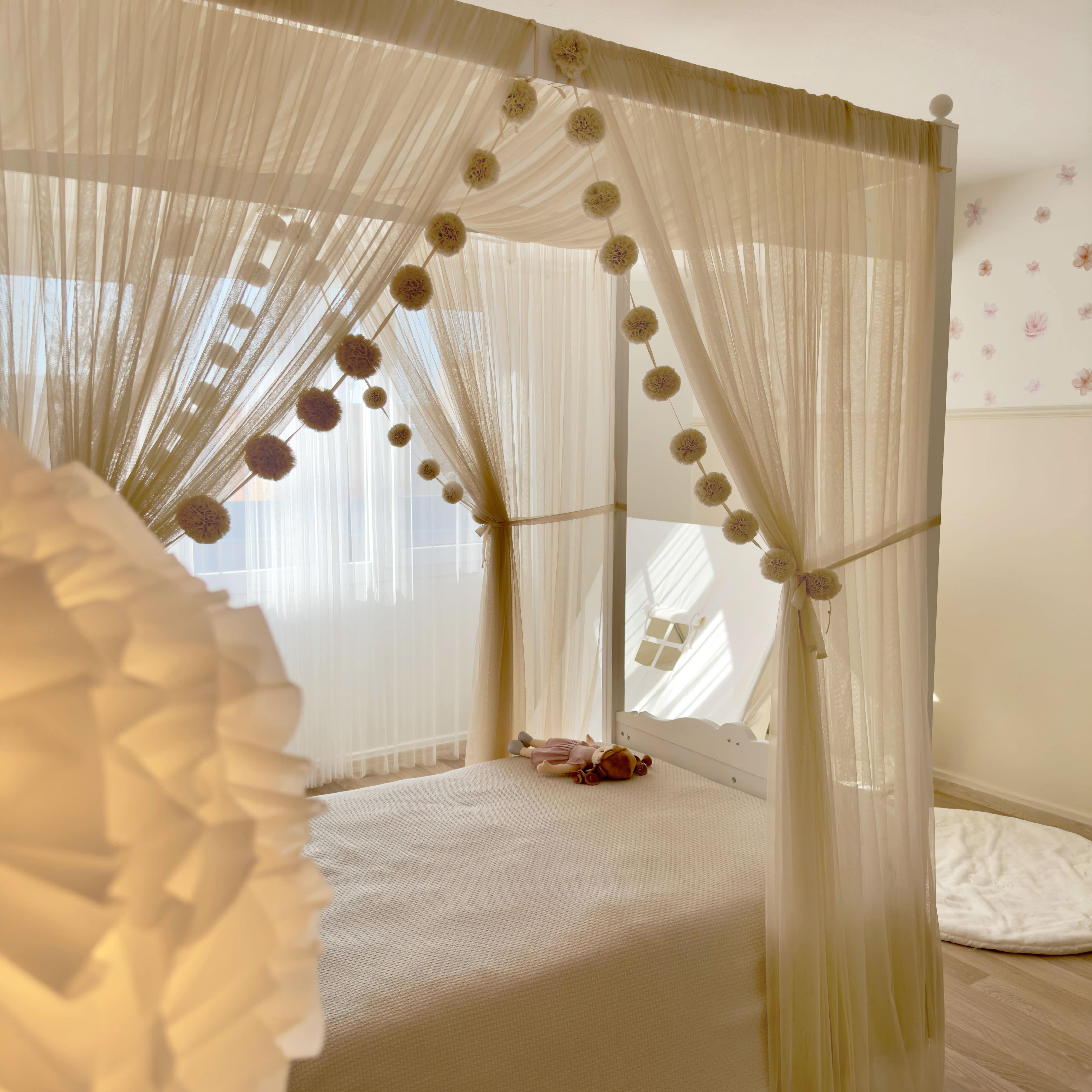 Poster Bed Basic-Beige