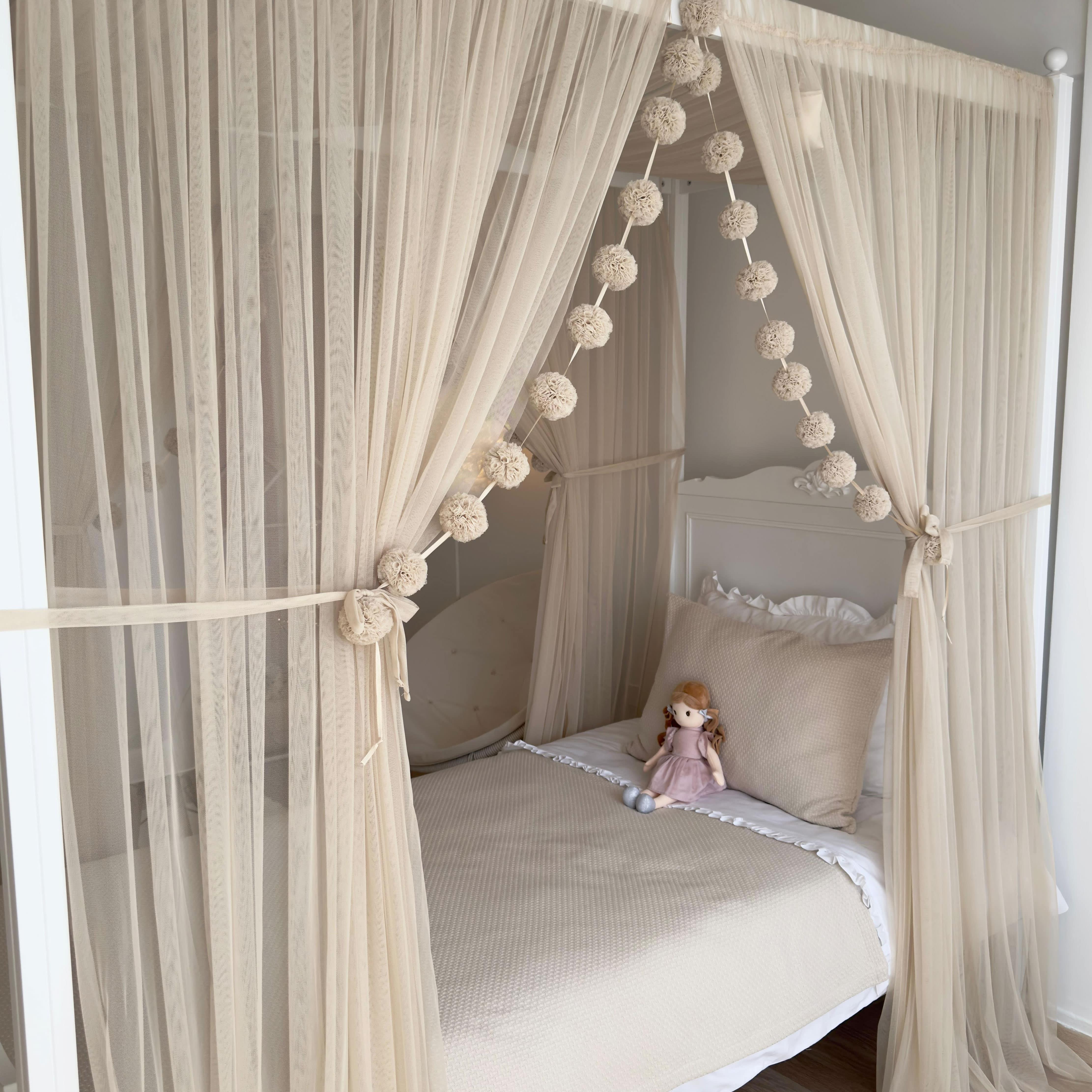 Poster Bed Basic-Beige