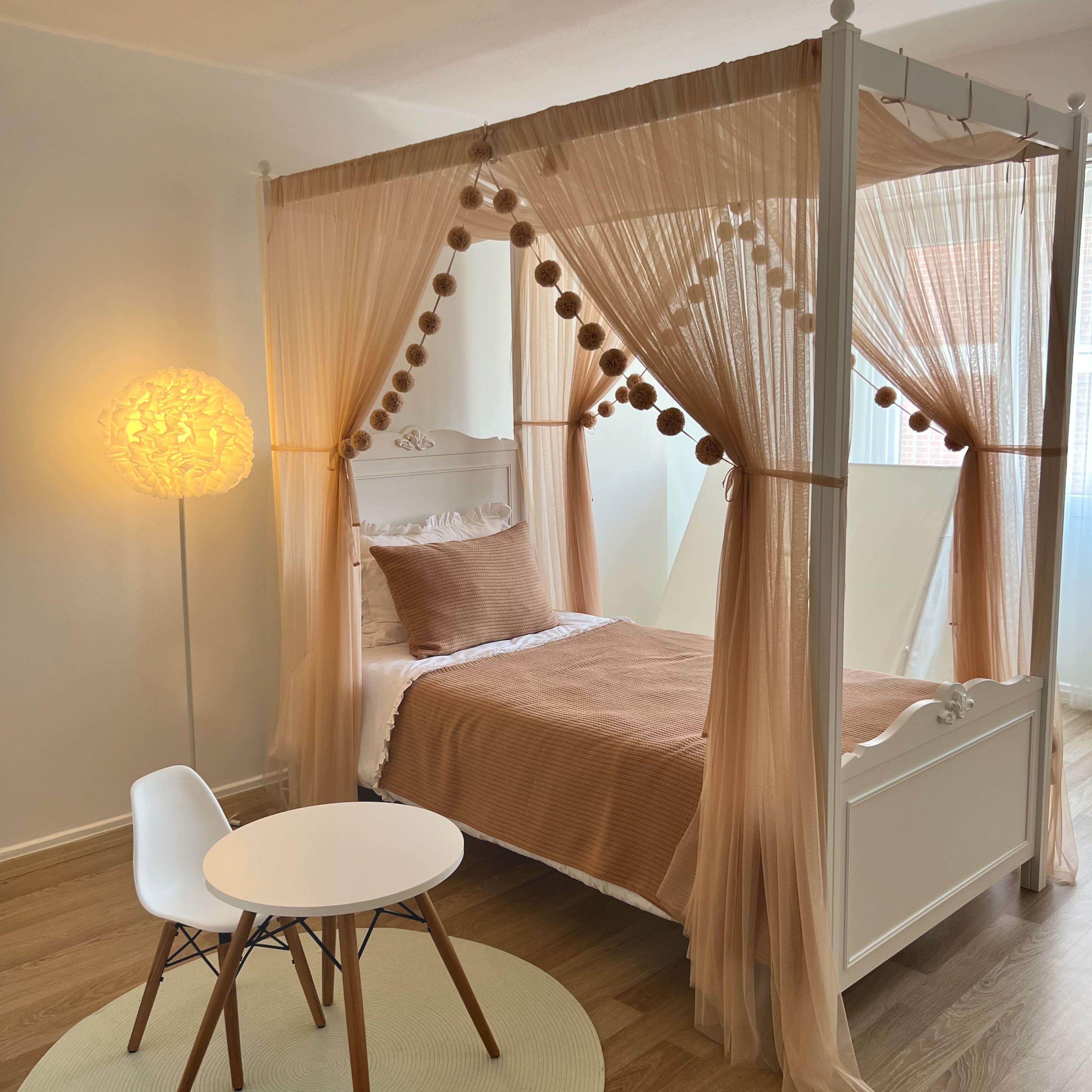 Poster Bed Basic-Champagne