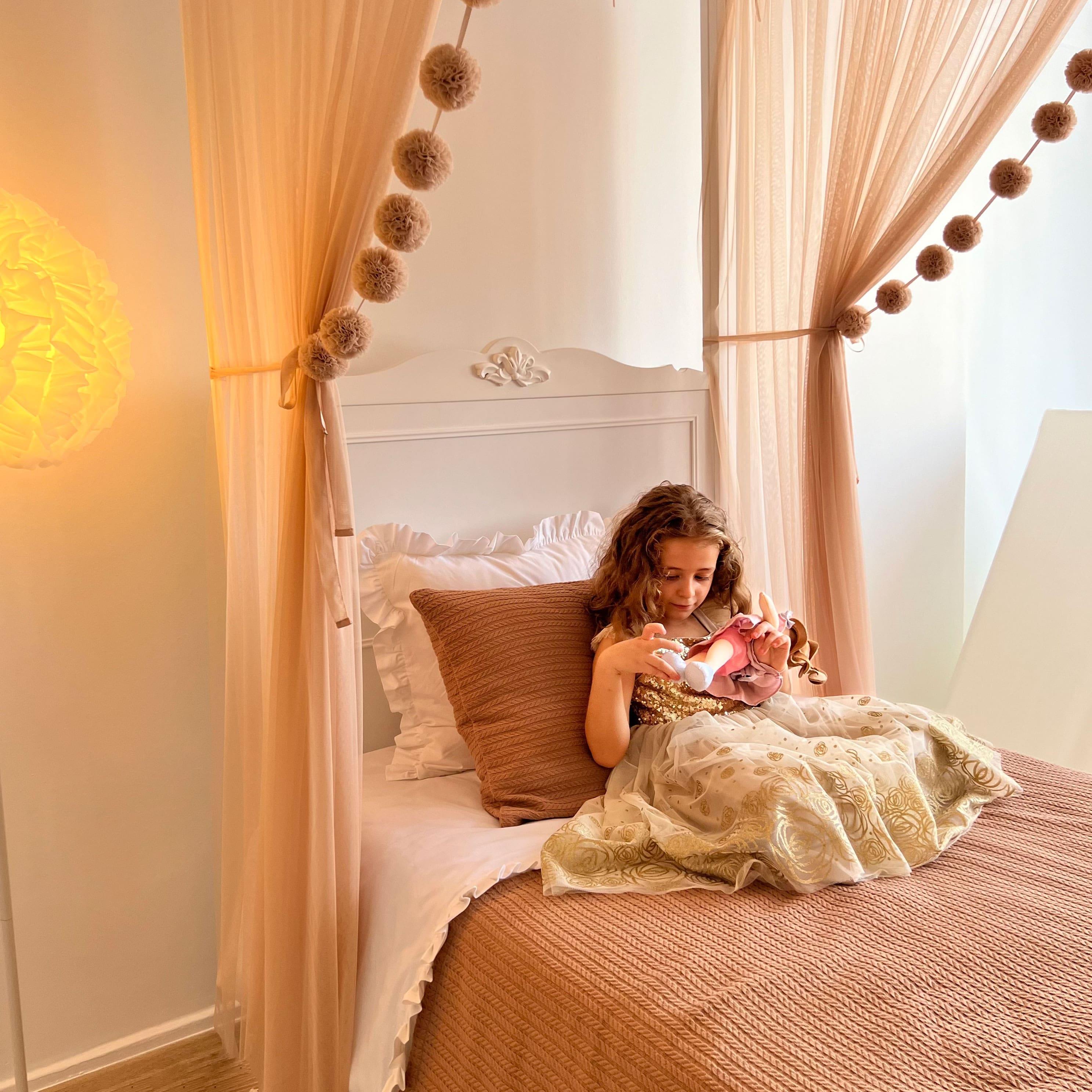 Poster Bed Basic-Champagne