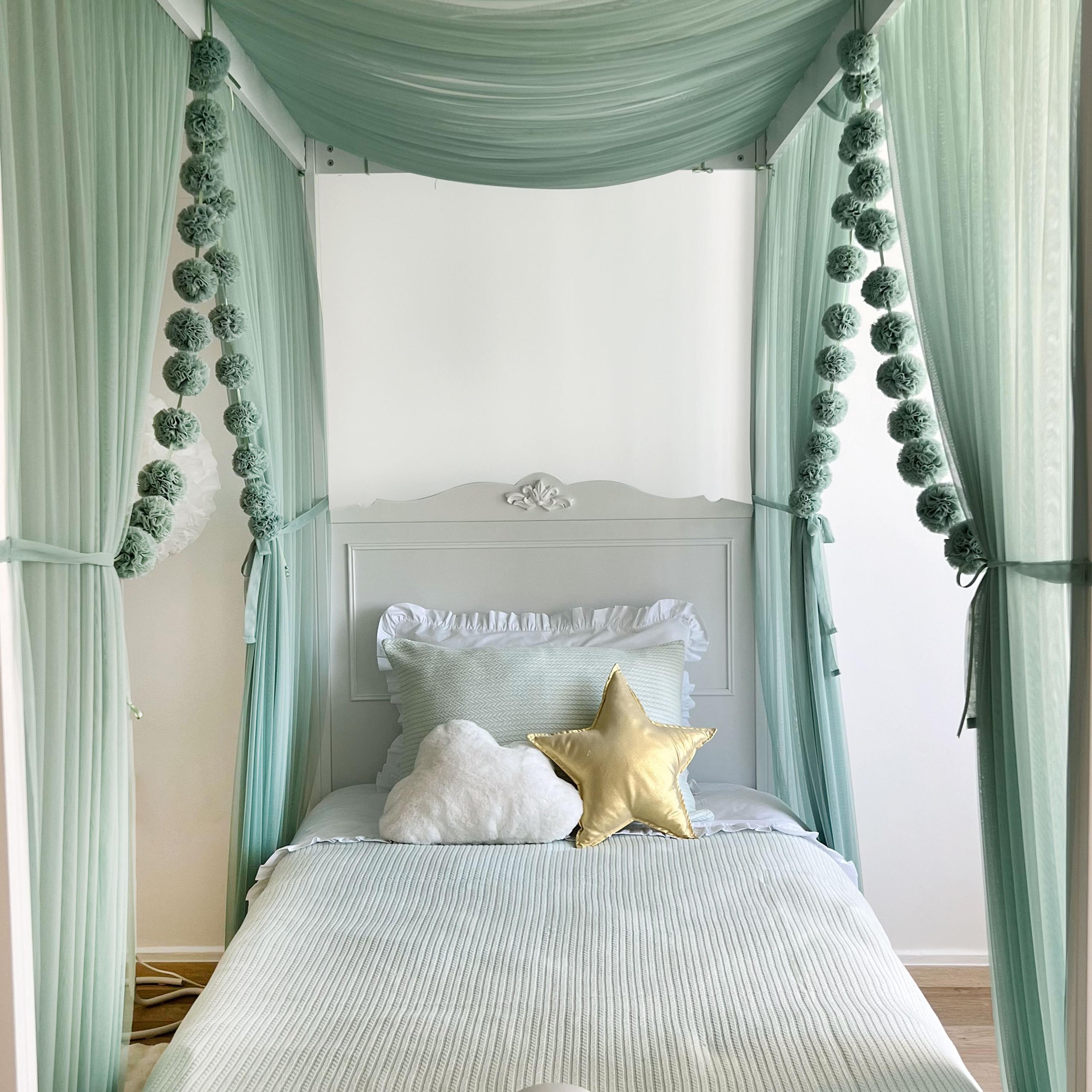 Poster Bed Basic-Sage Green