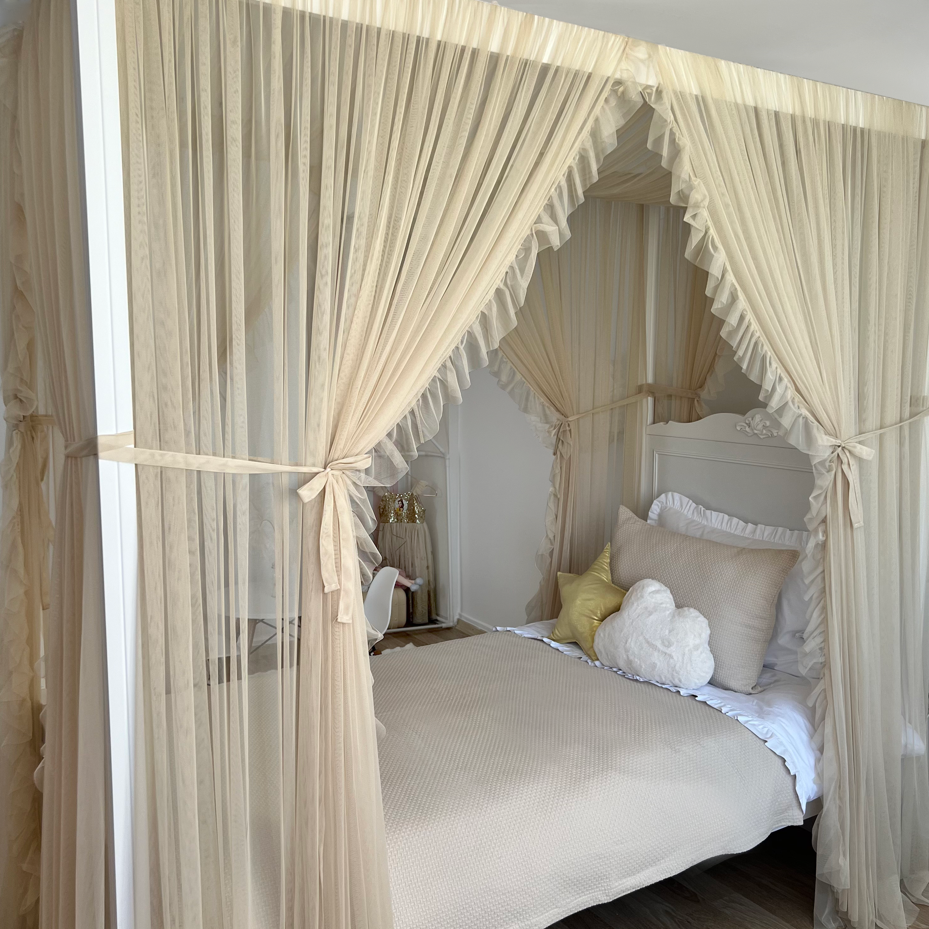 Poster Bed Deluxe with Frill-Beige