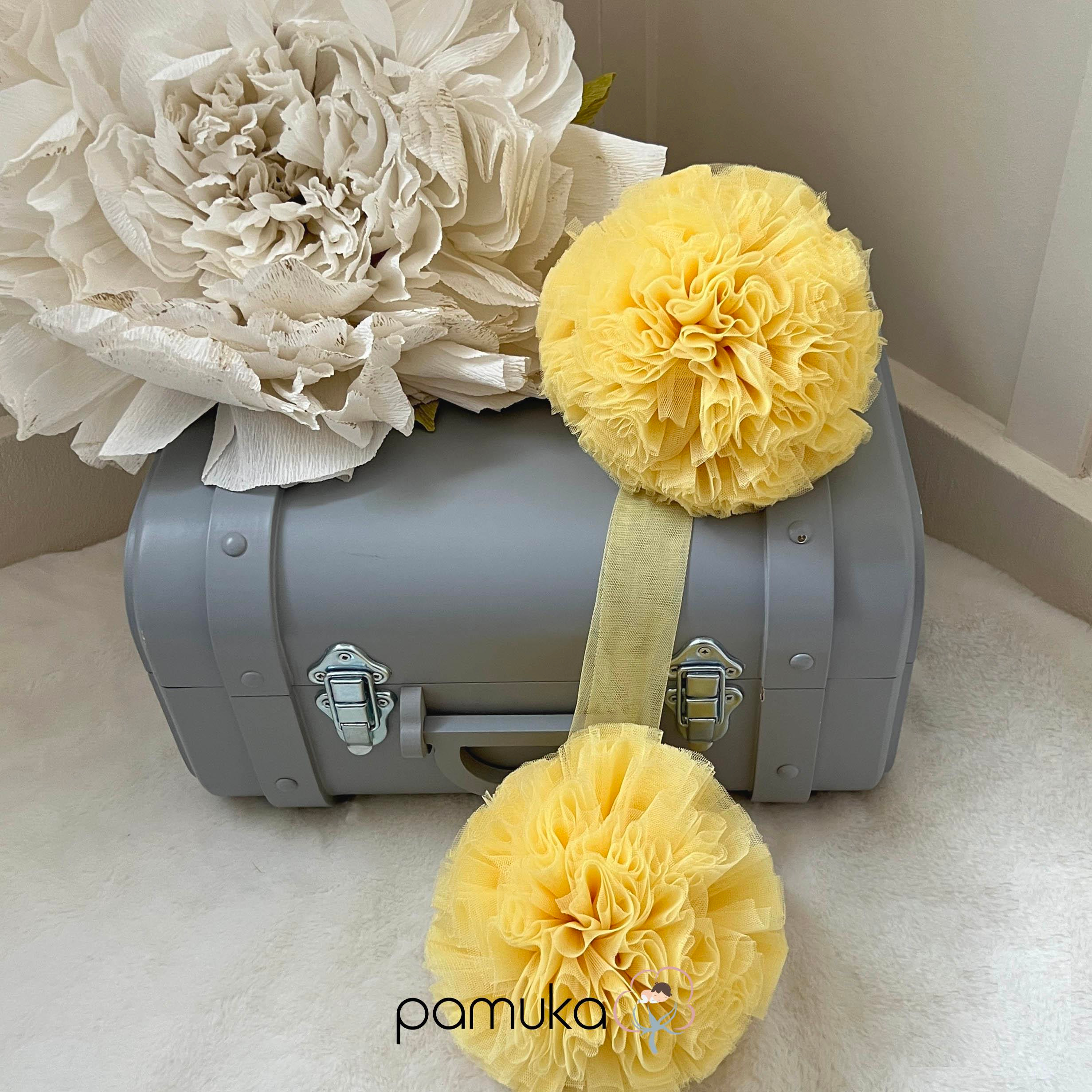 Twin Ponpon-Yellow