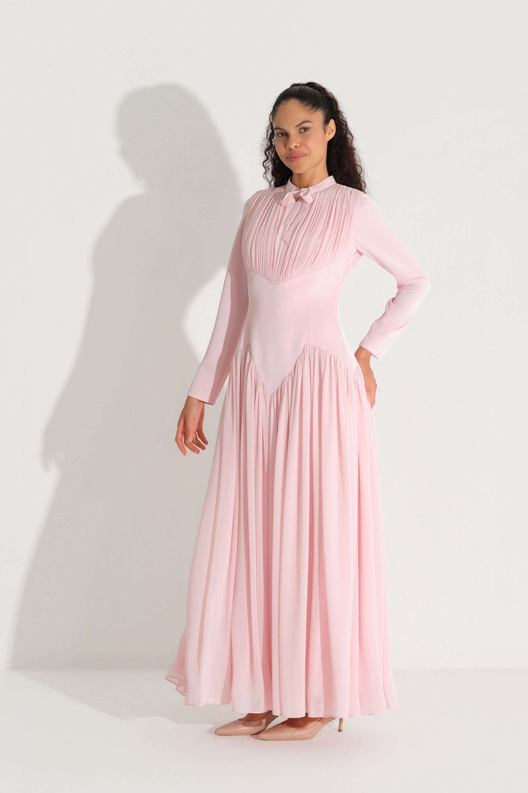 BEL FORMU KORSE GÖRÜNÜMLÜ KREP ELBİSE Pembe