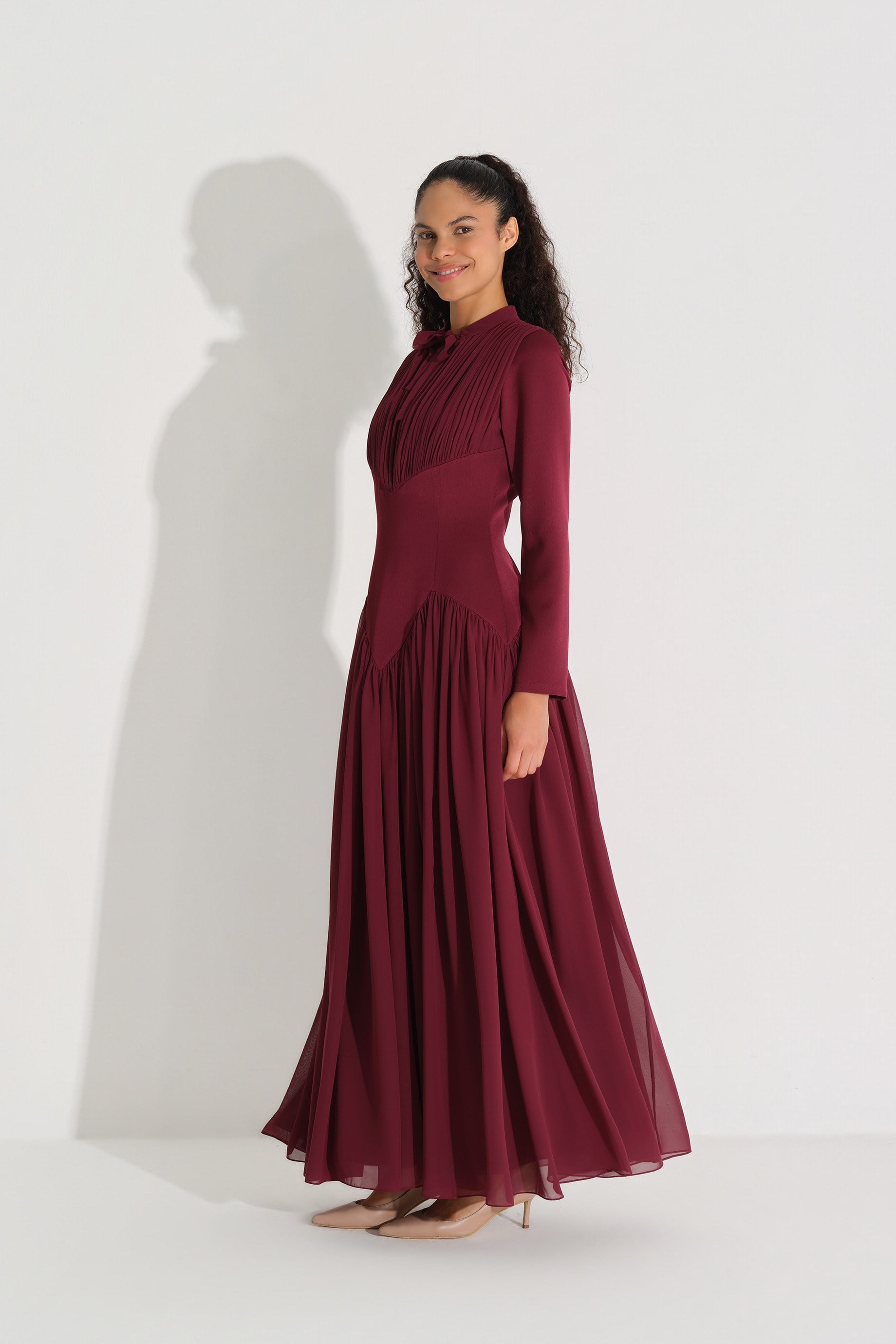 BEL FORMU KORSE GÖRÜNÜMLÜ KREP ELBİSE Bordo