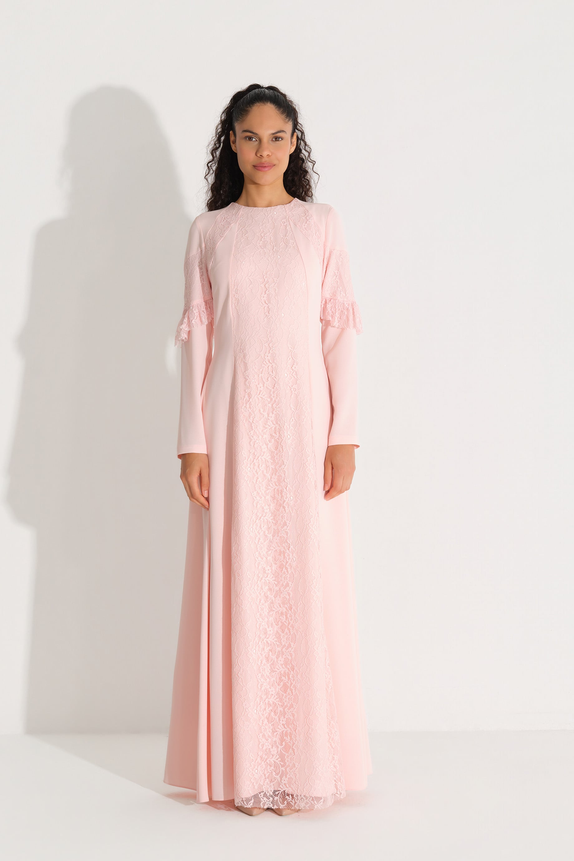 DANTELLİ KREP ELBİSE Pembe