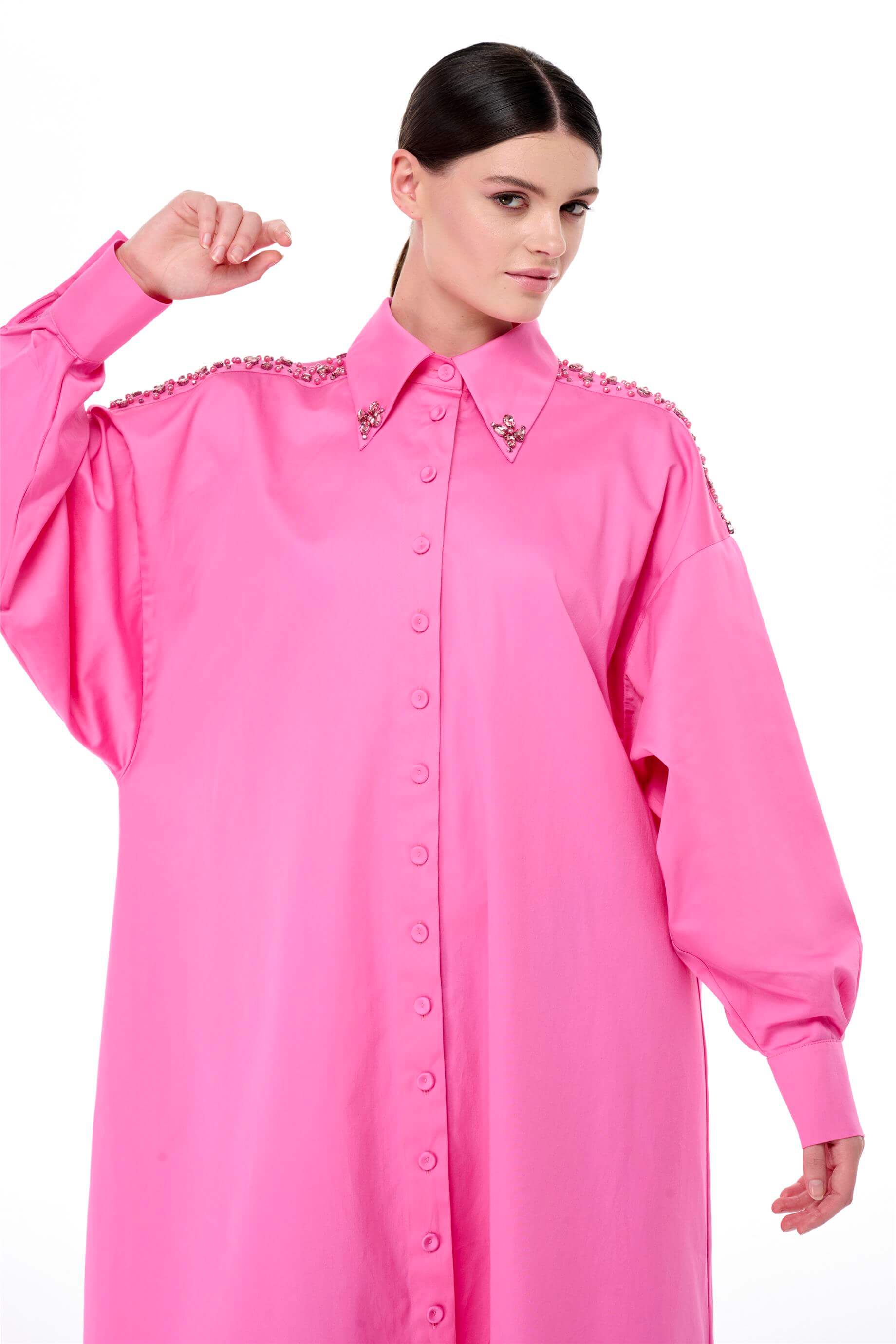TAŞ İŞLEMELİ POPLİN ELBİSE Pembe