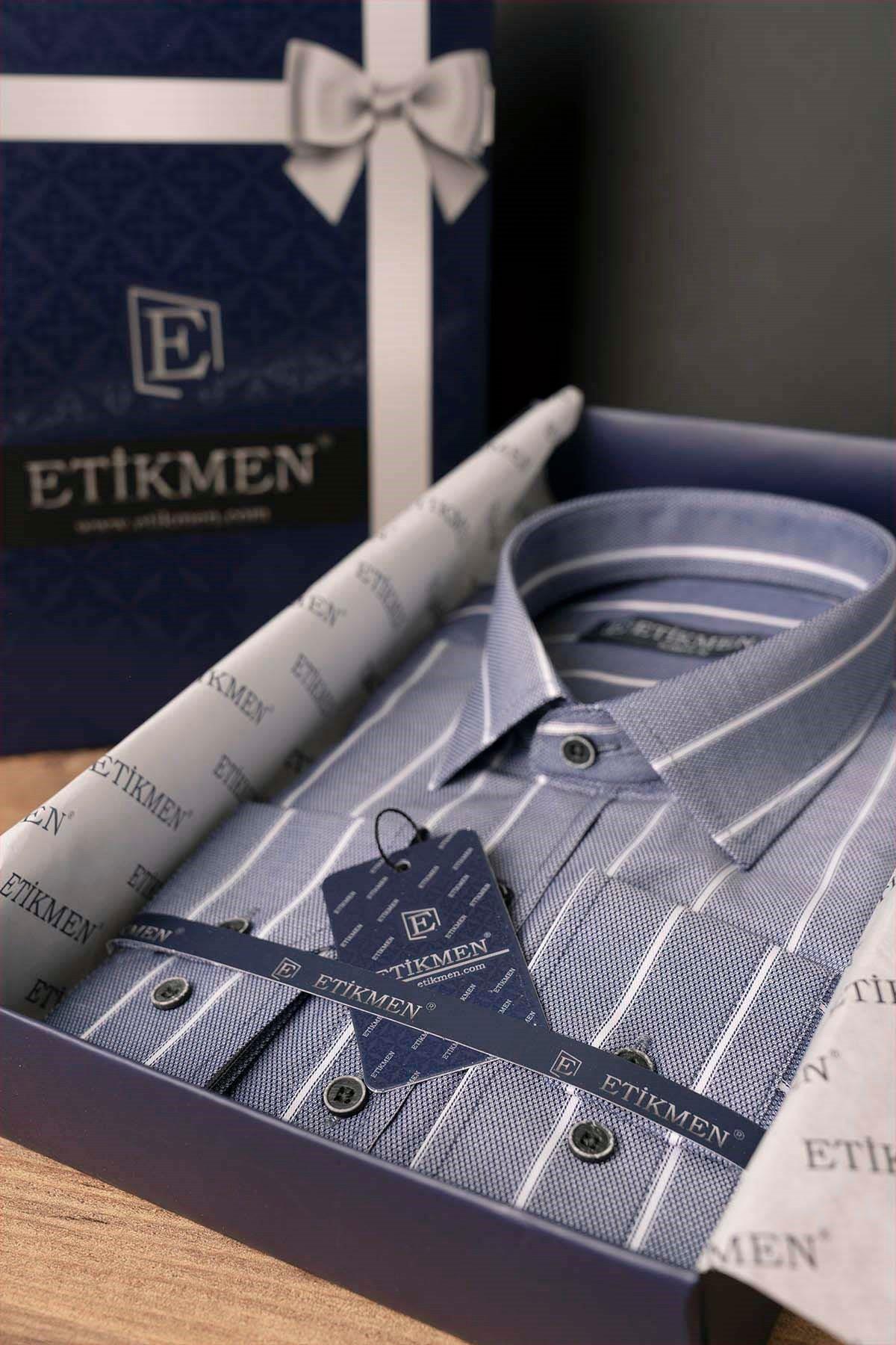 EtikmenGri Beyaz Çizgili Slimfit Hediye Kutulu Erkek GömlekGÖMLEK MODELLERİ