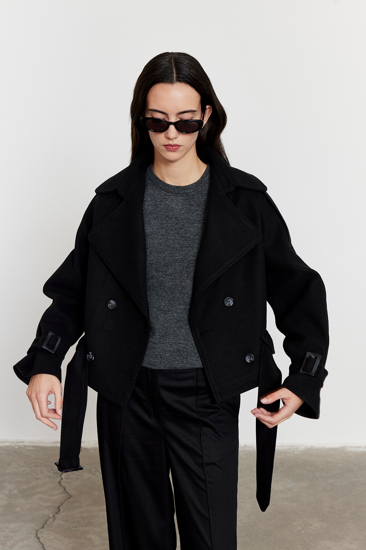 Apoletli Kısa Kaşe Kaban Siyah