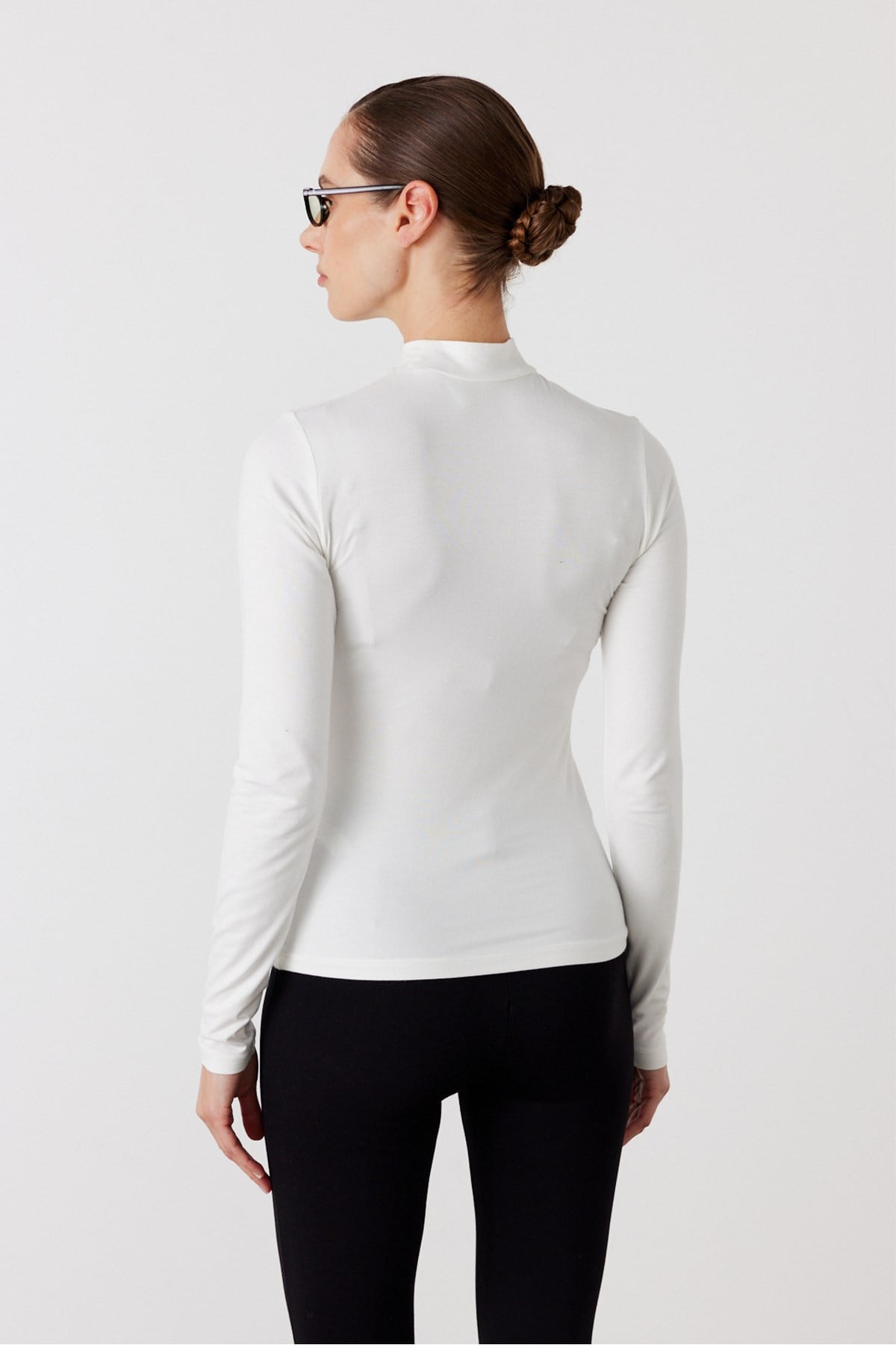 Dik Yaka Basic Body Off White