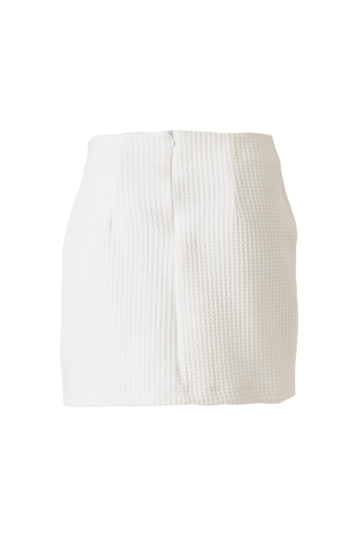 Dokulu Blazer Etek Takım Beyaz