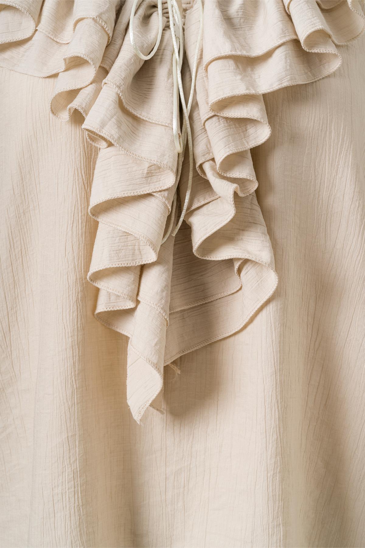 Önden Bağlamalı Fırfırlı Bluz Ekru