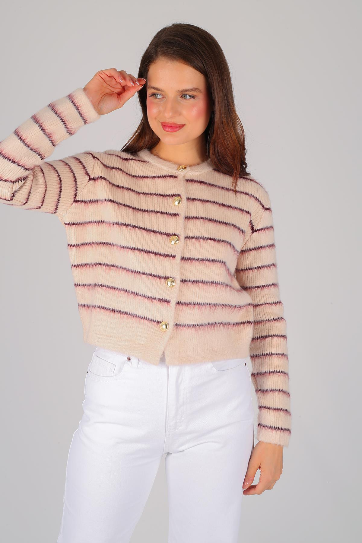 Pembe Çizgili Şardonlu Hırka