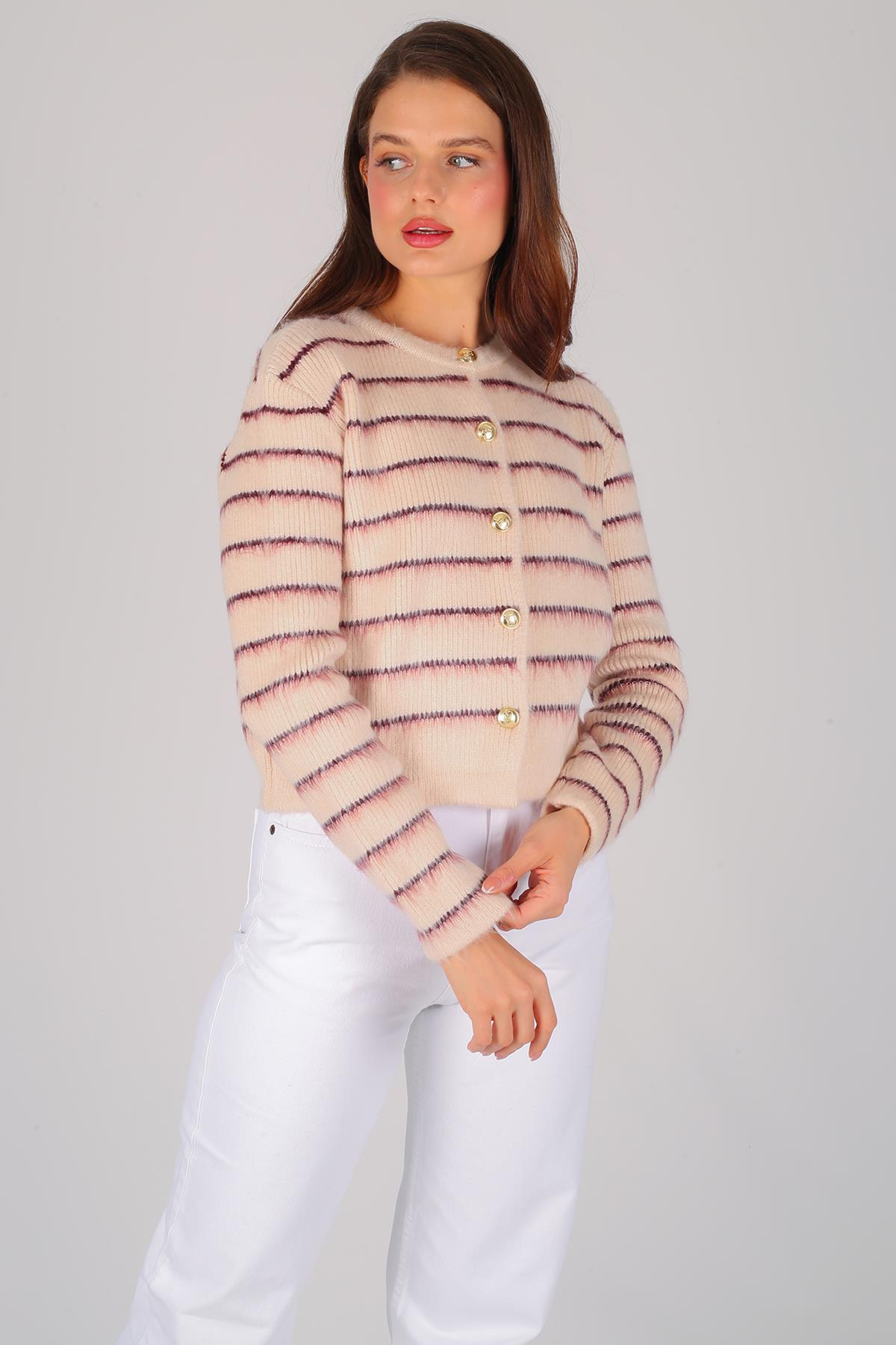 Pembe Çizgili Şardonlu Hırka