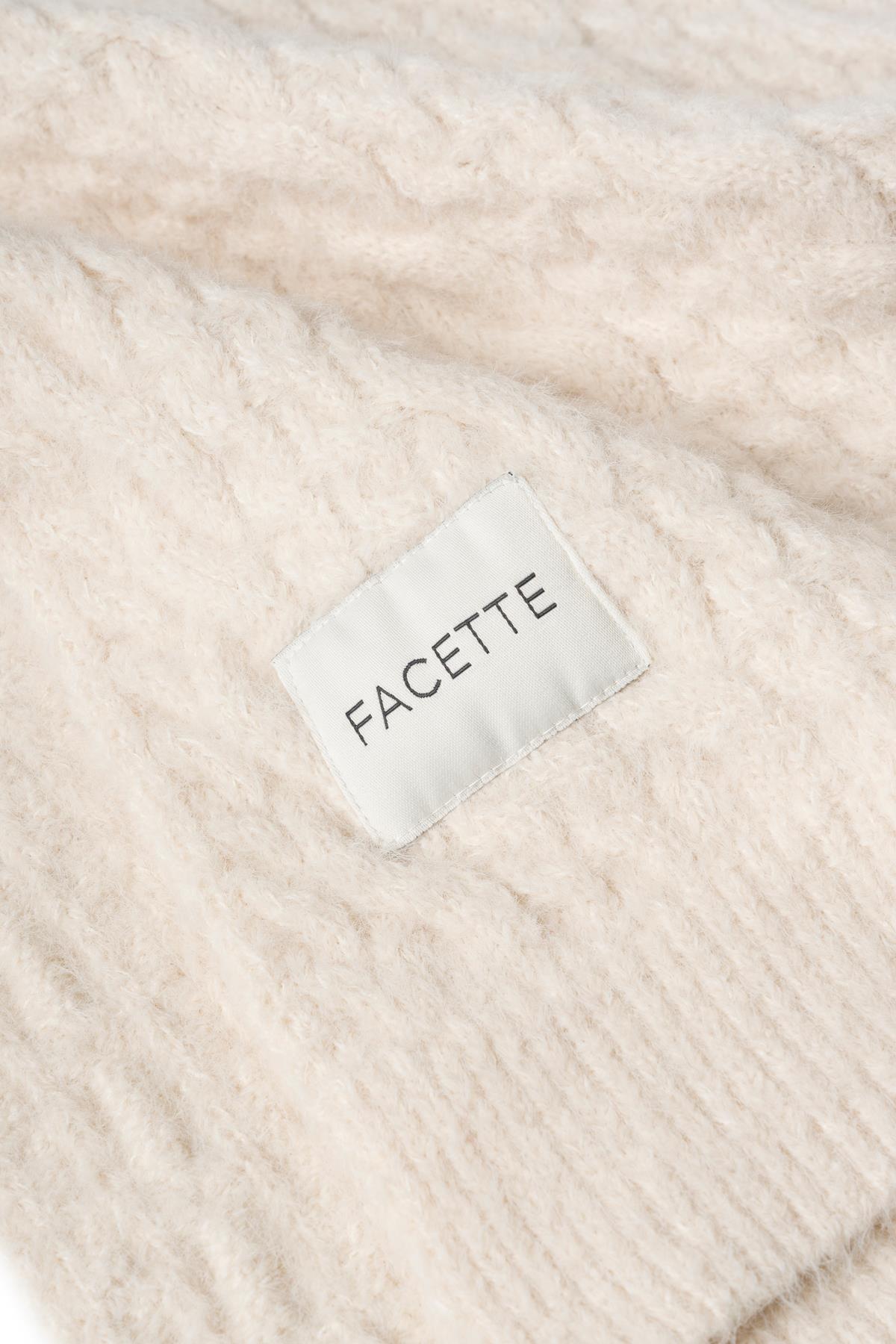 Saç Örgü Atkı Taş