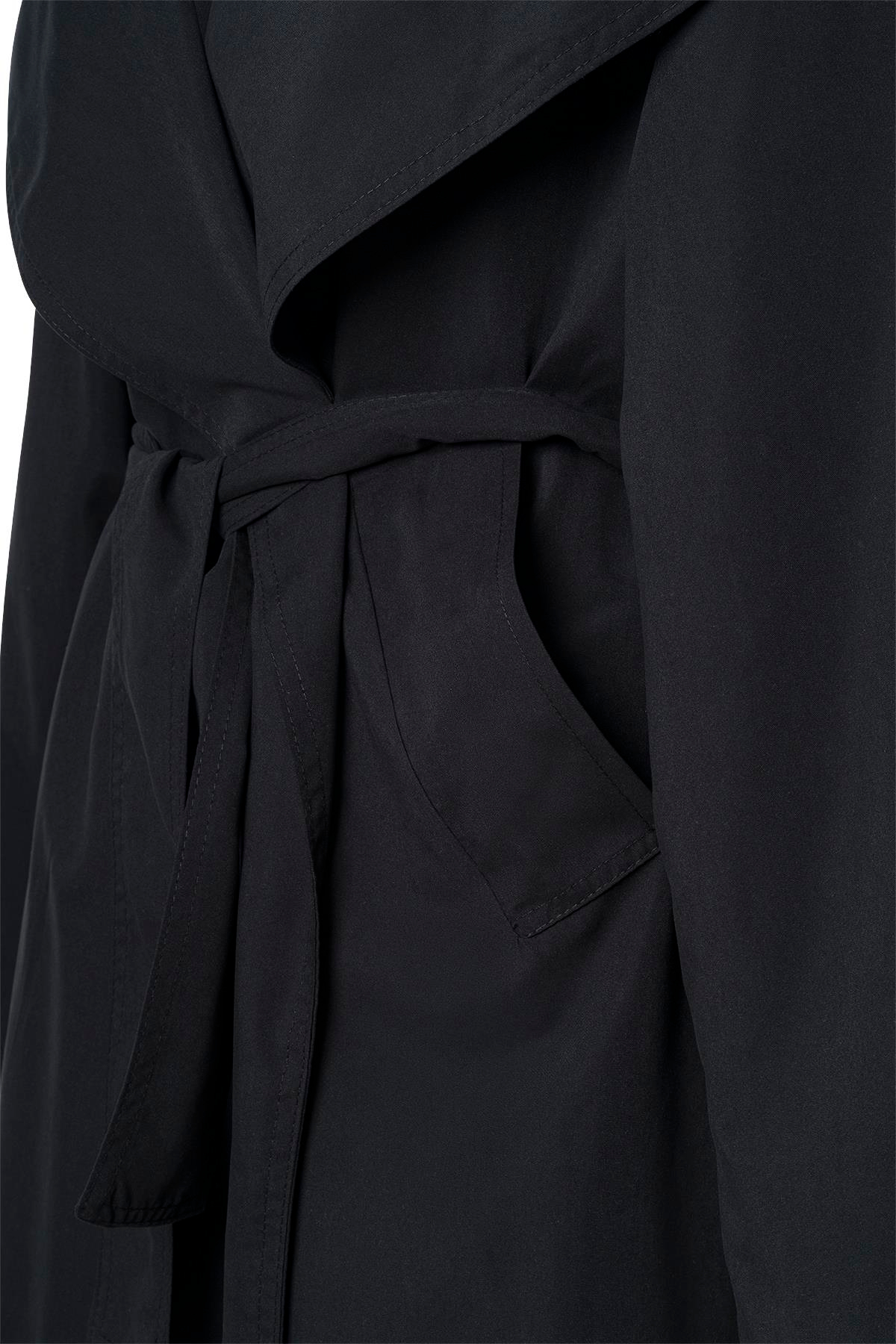 Siyah Kuşaklı Mevsimlik İnce Trençkot SİYAH