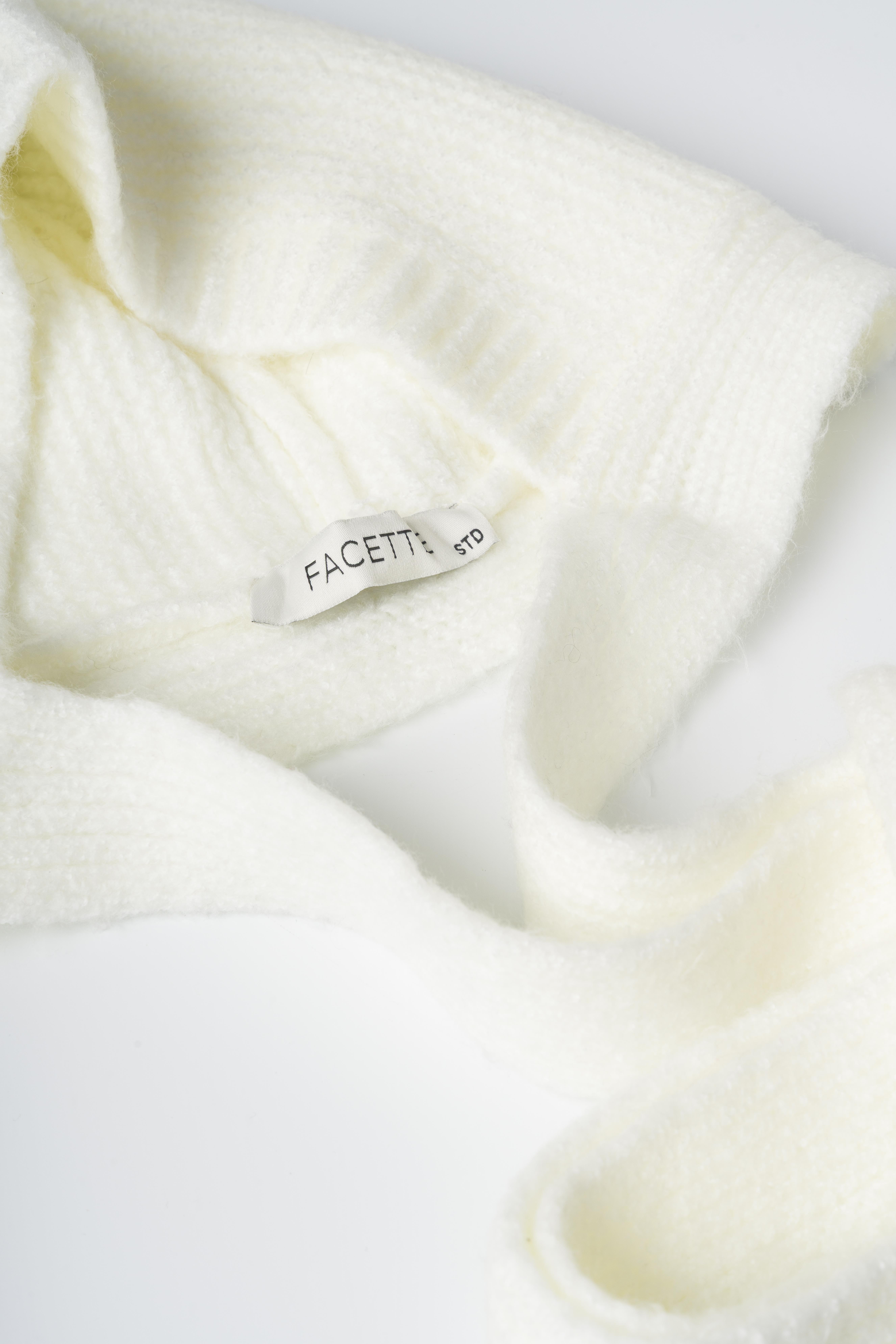 Yumuşak Trico Balaclava Beyaz